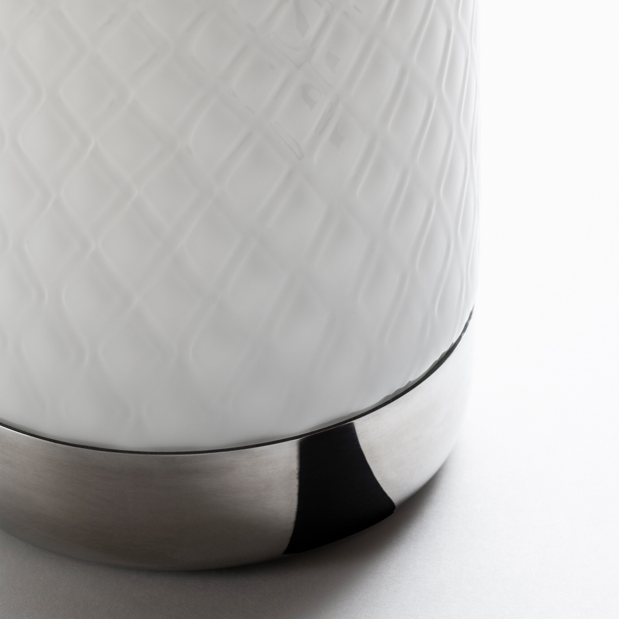 Bontà LED Battery Table Lamp with Glass Plate