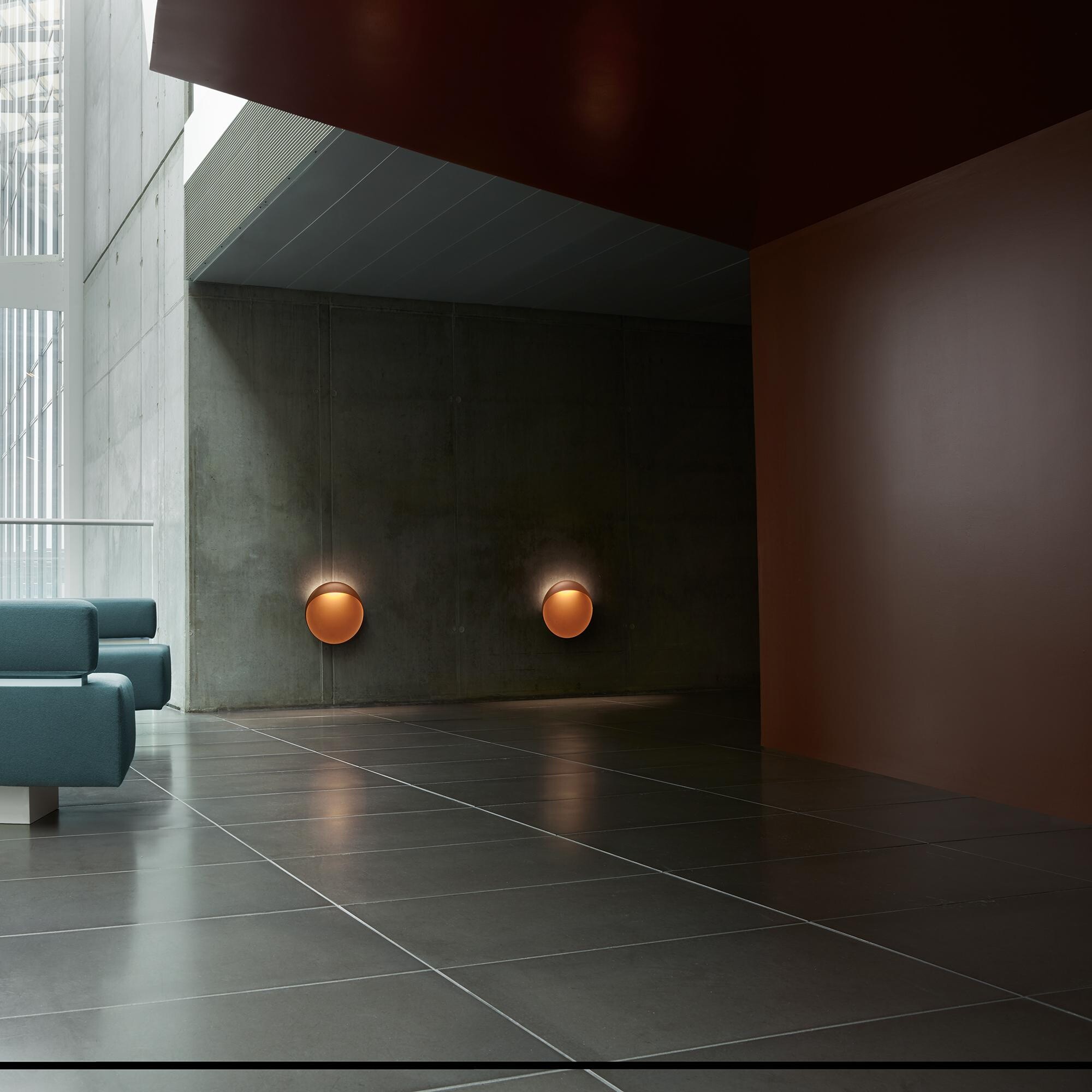 Flindt LED Wall Lamp In/Outdoor