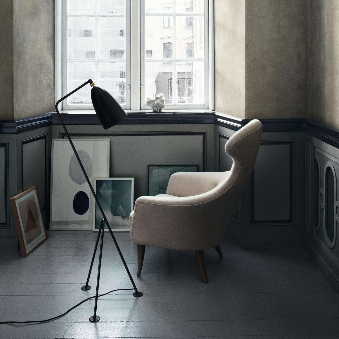 Gräshoppa Floor Lamp