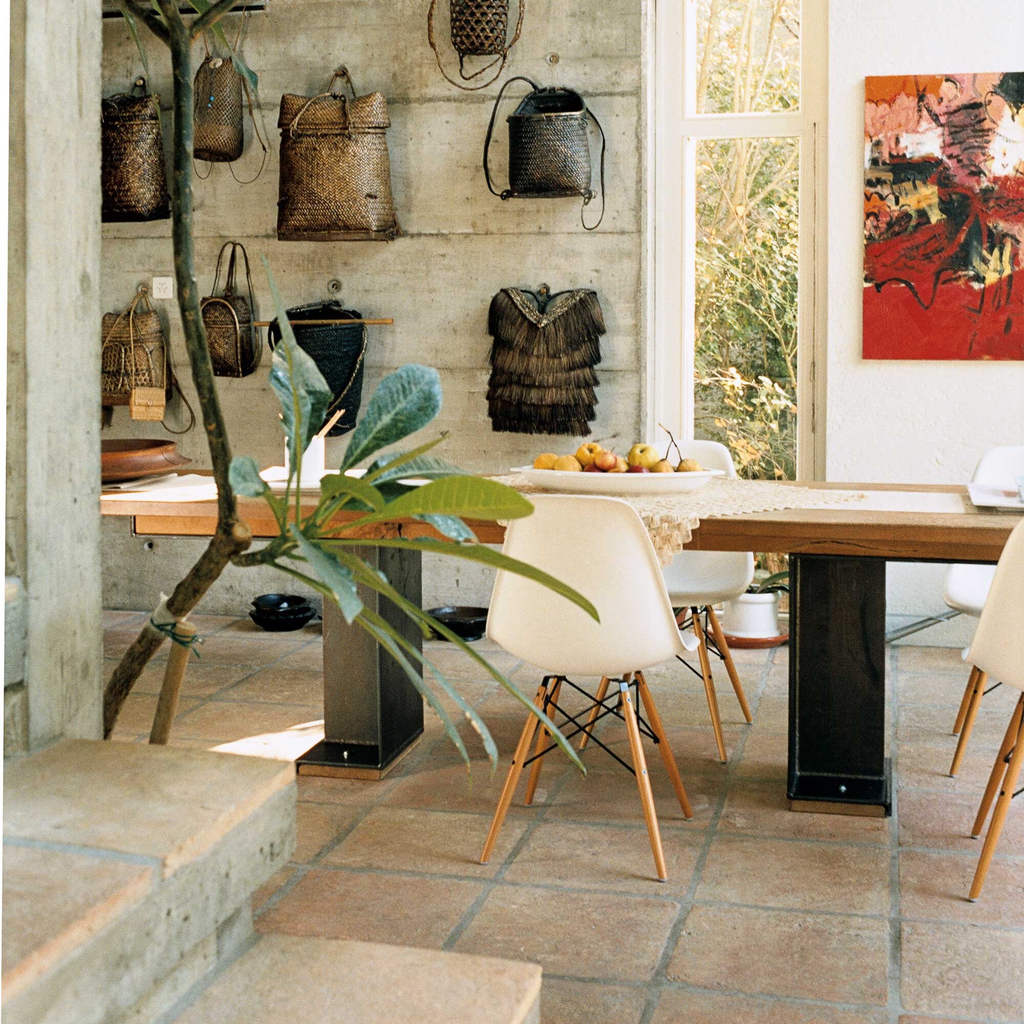 Eames Plastic Side Chair DSW RE Golden Maple