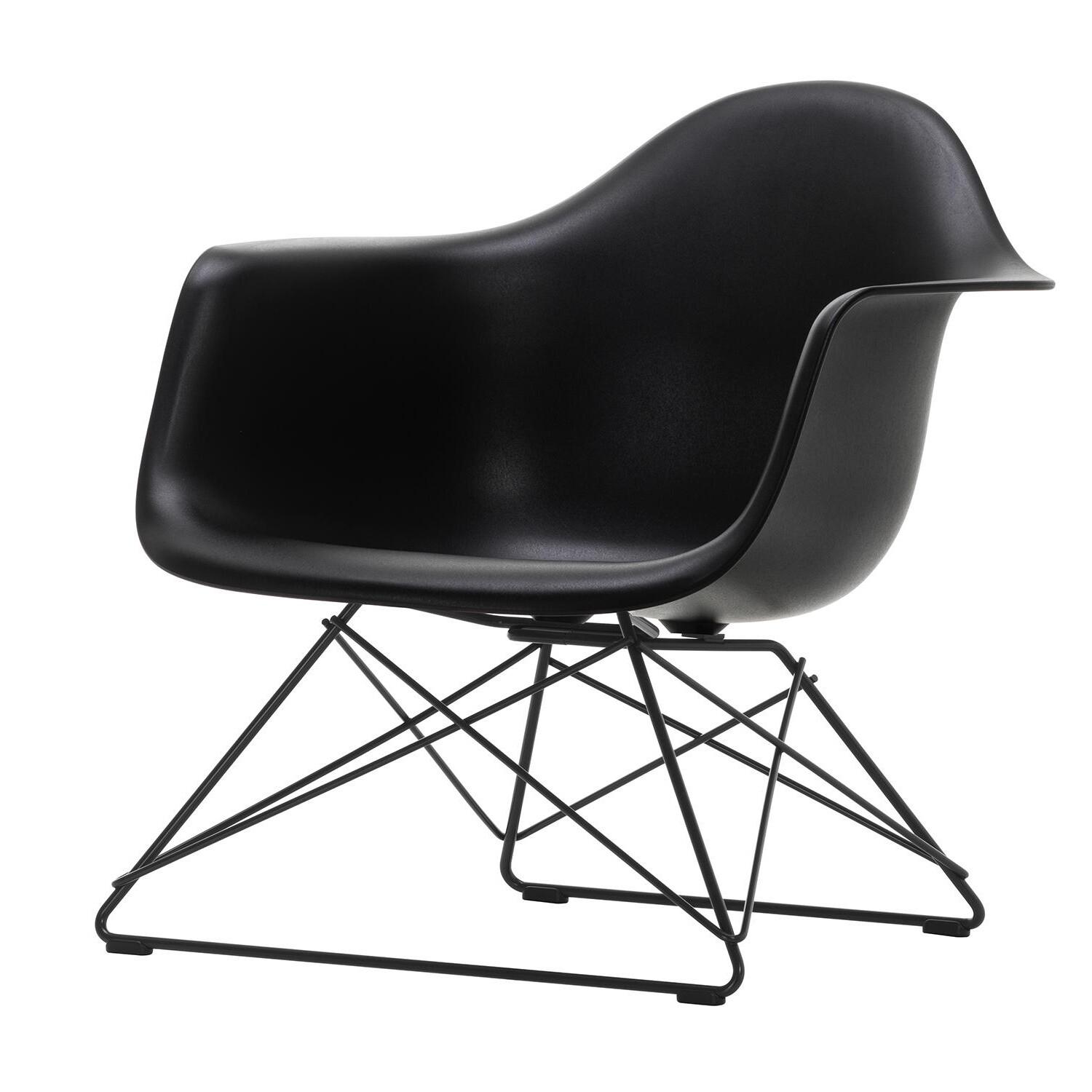 Eames Plastic Armchair LAR RE Black Base