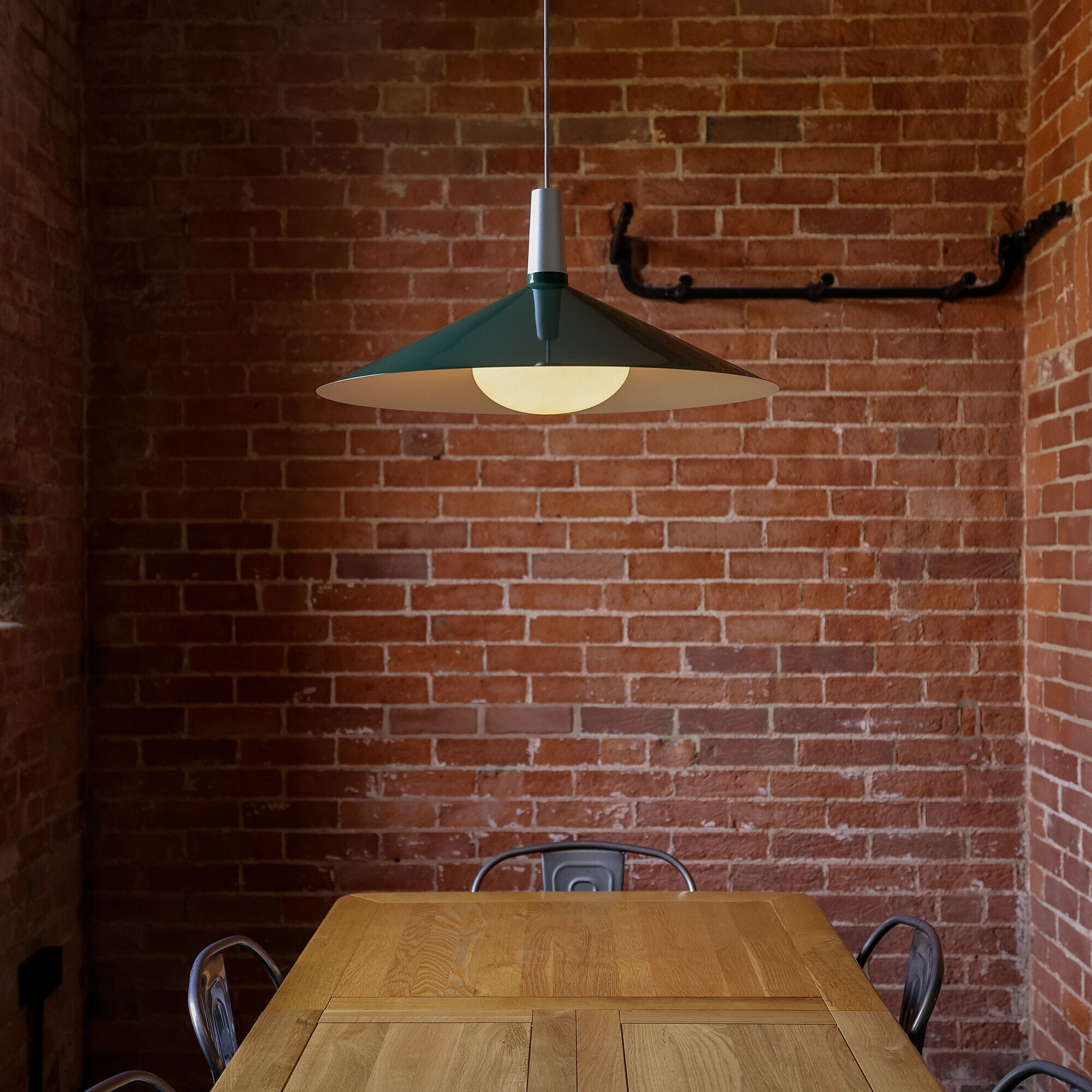 Bower Suspension Lamp C600