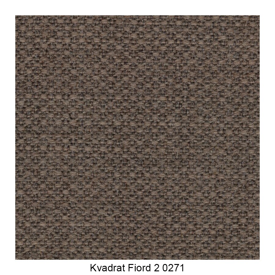 CH78 Lounge Chair With Neck Cushion