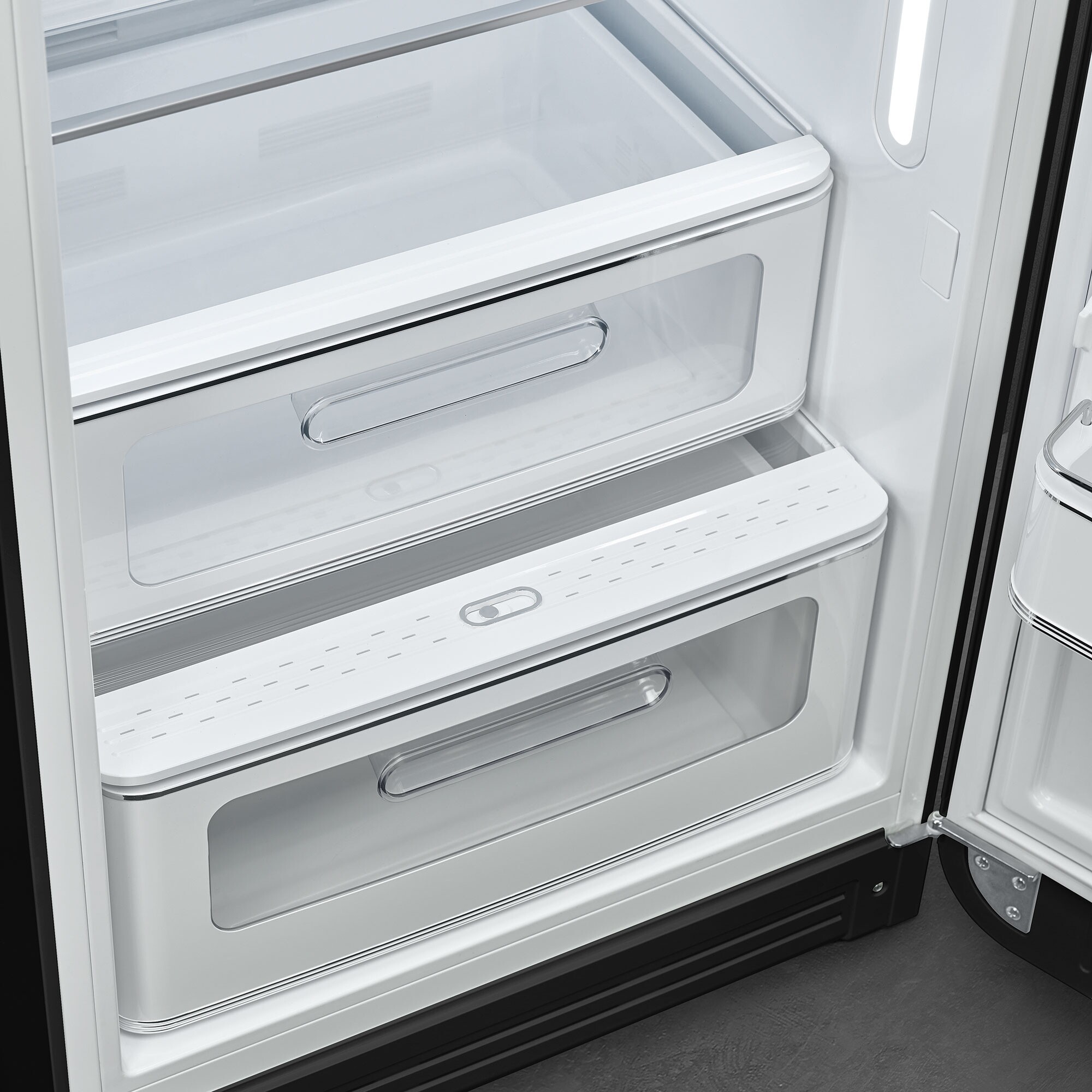 FAB28 Write On Me Fridge with Freezer