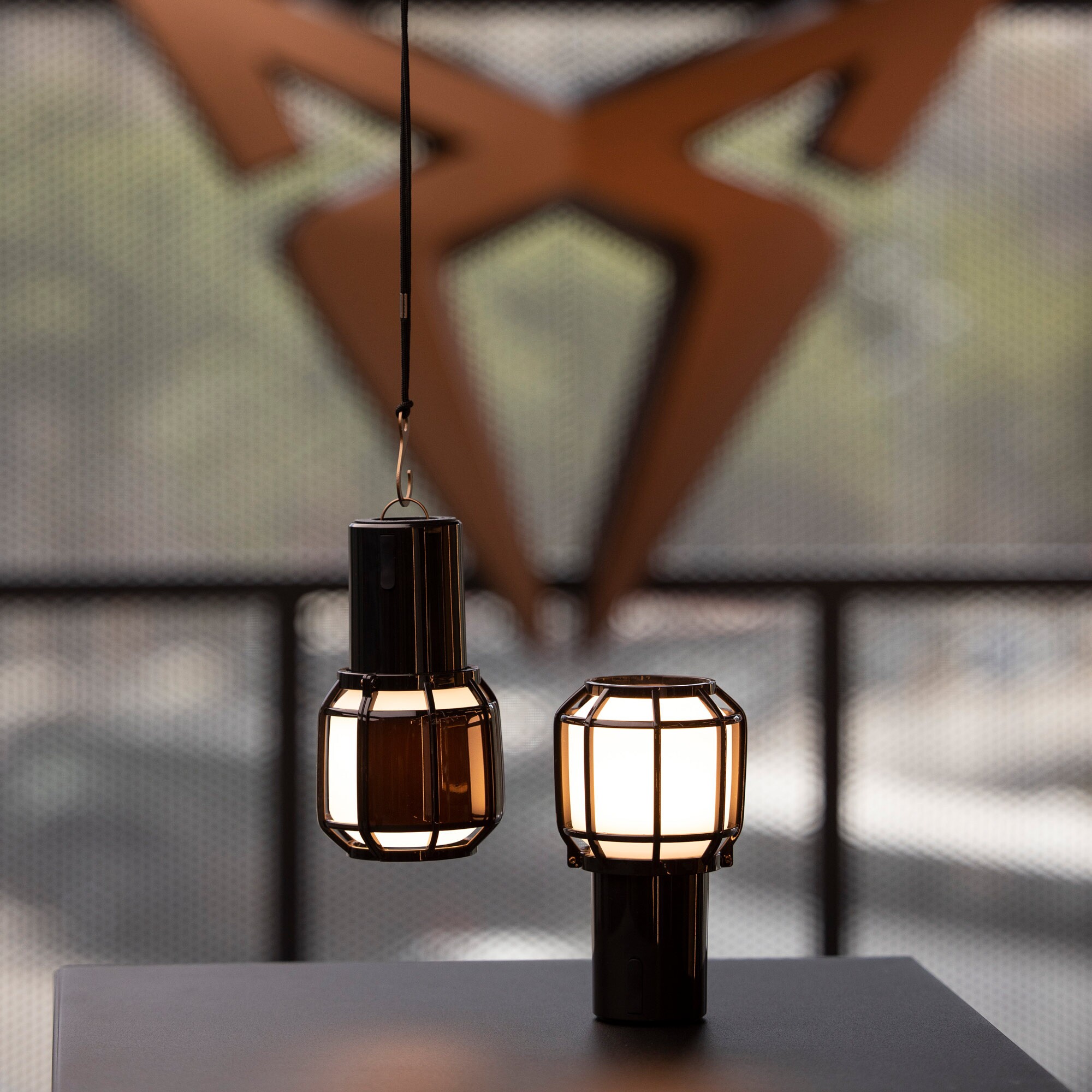 Chispa LED Lamp with Battery