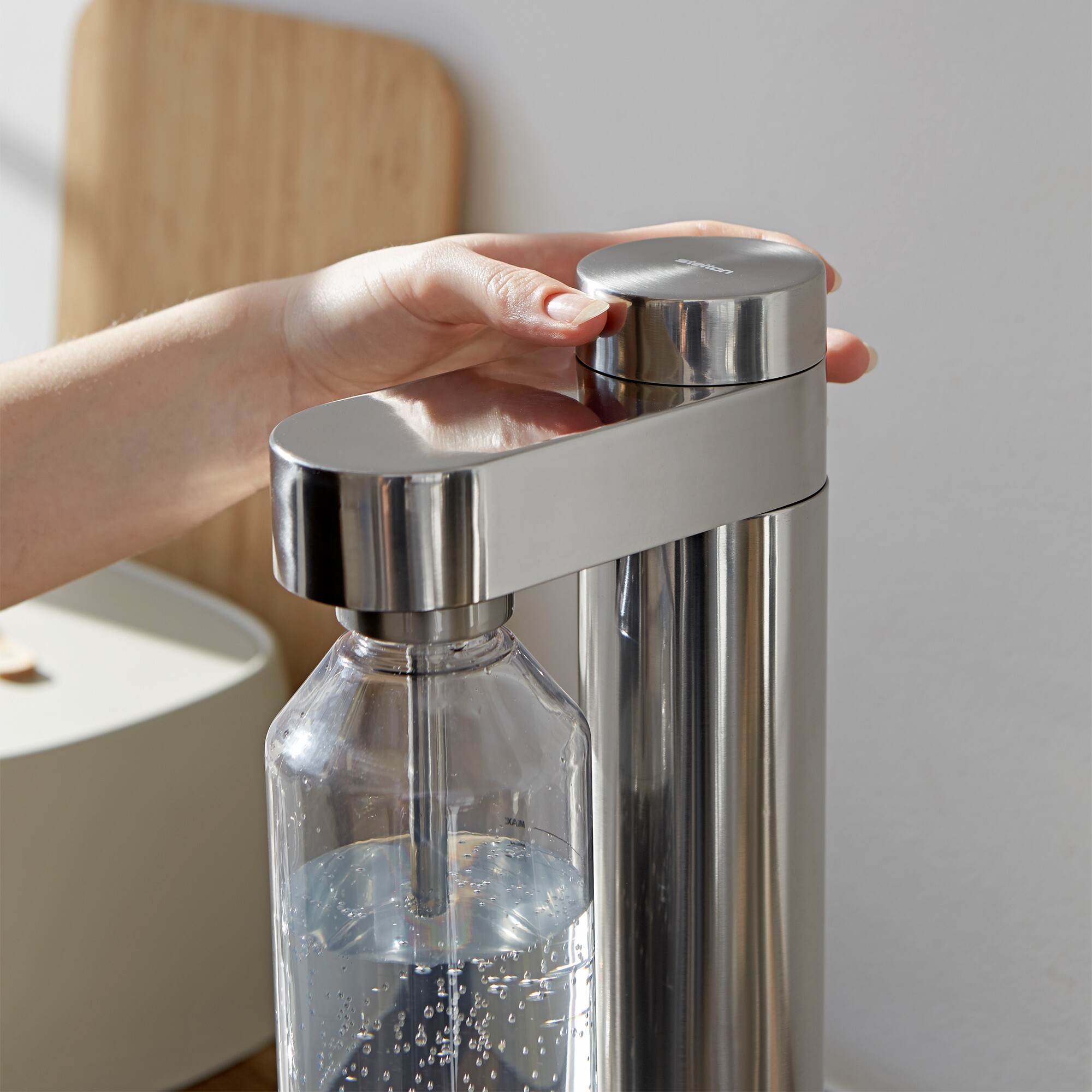 Brus Sparkling Water Maker