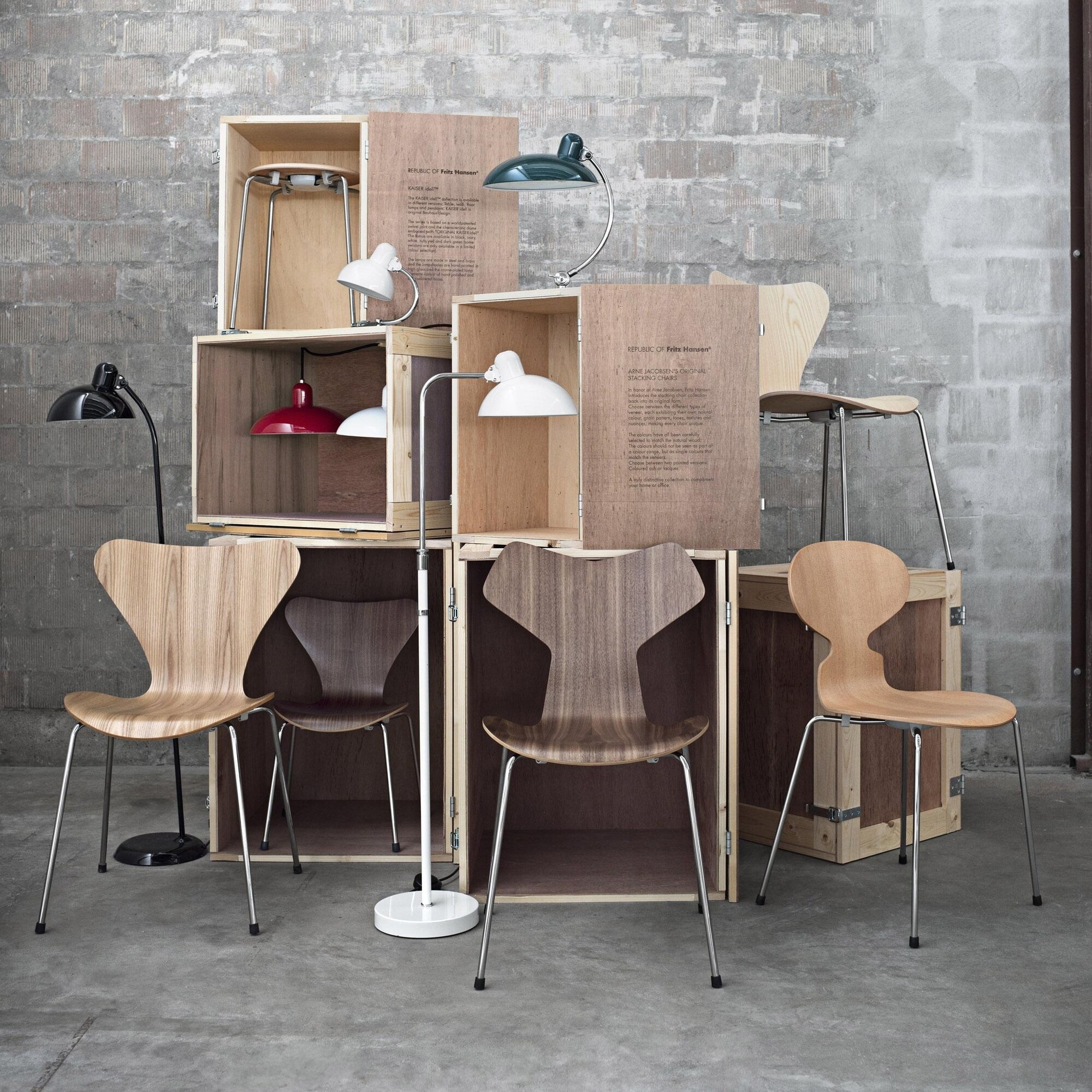 Kaiser Idell™ 6631-P Suspension Lamp