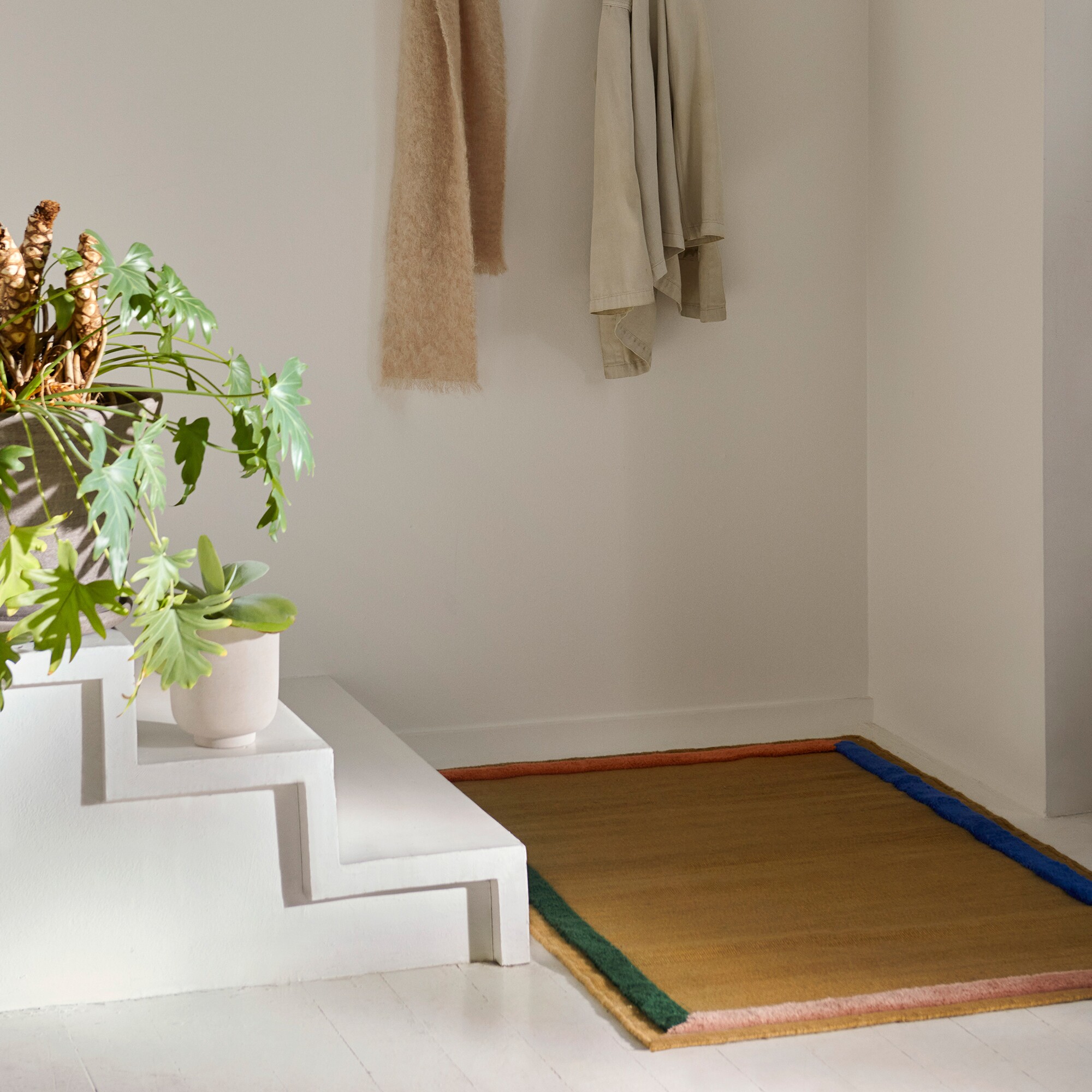 Framed AP13 Rug 90x140cm