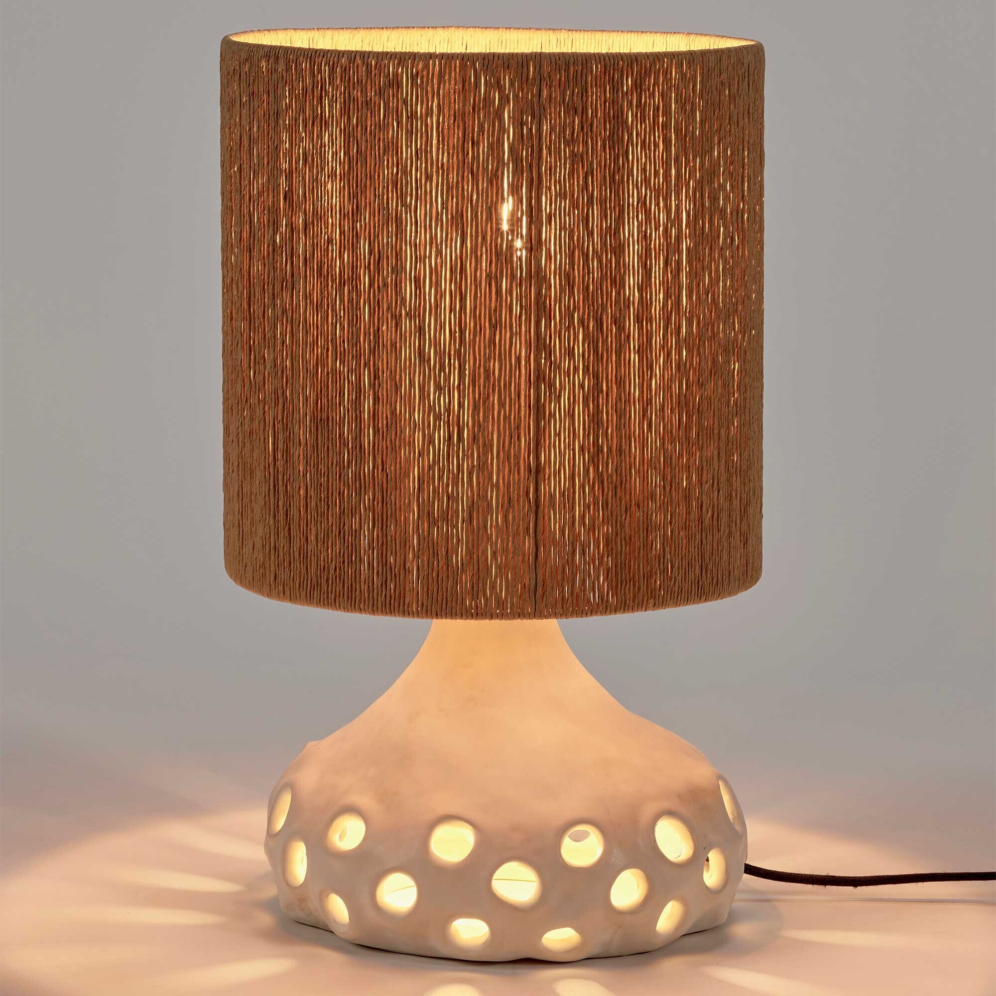 Oya Table Lamp 01