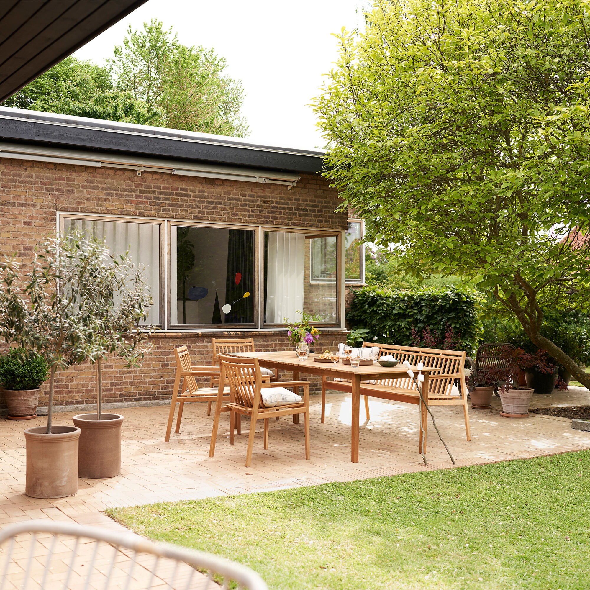 M1 Sammen Garden Armchair