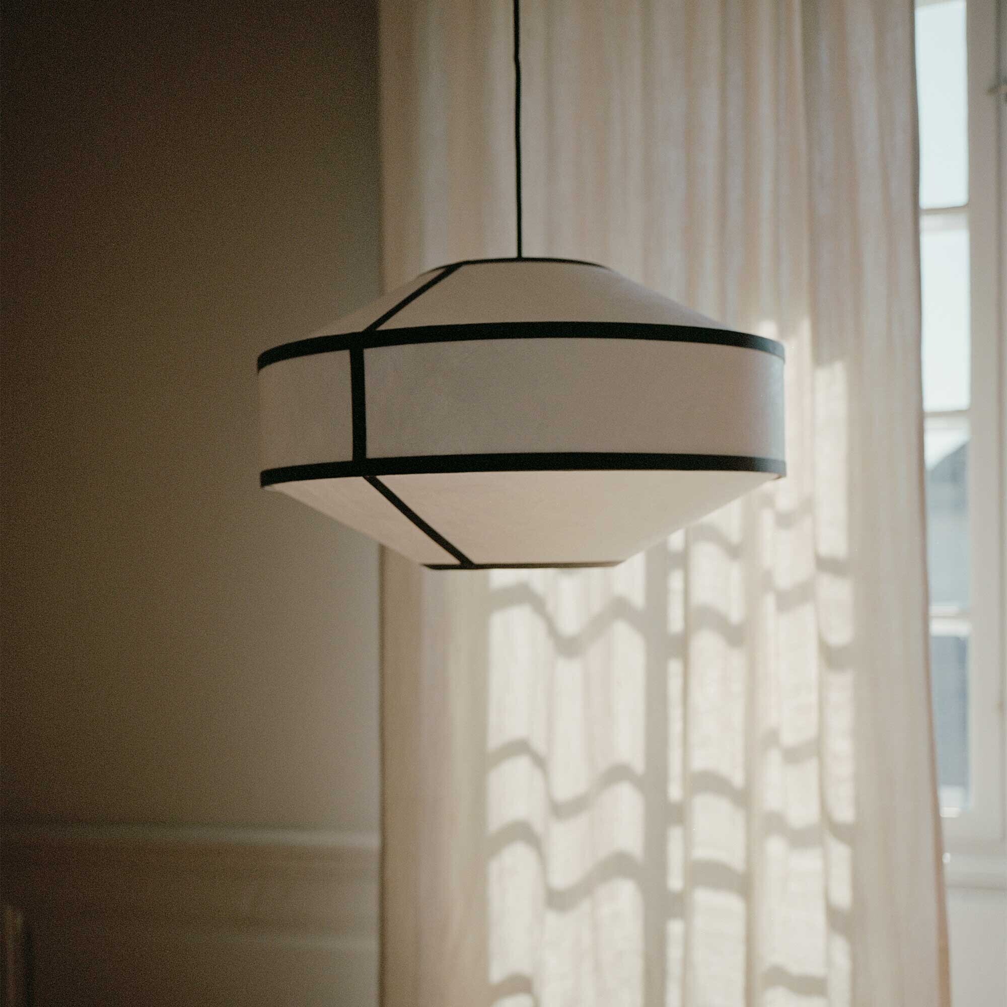 Kite Suspension Lamp Ø 55cm