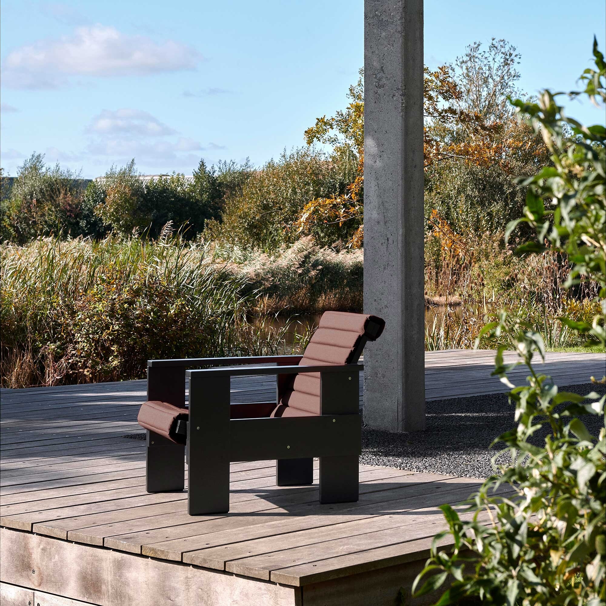 Crate Lounge Garden Chair 77cm