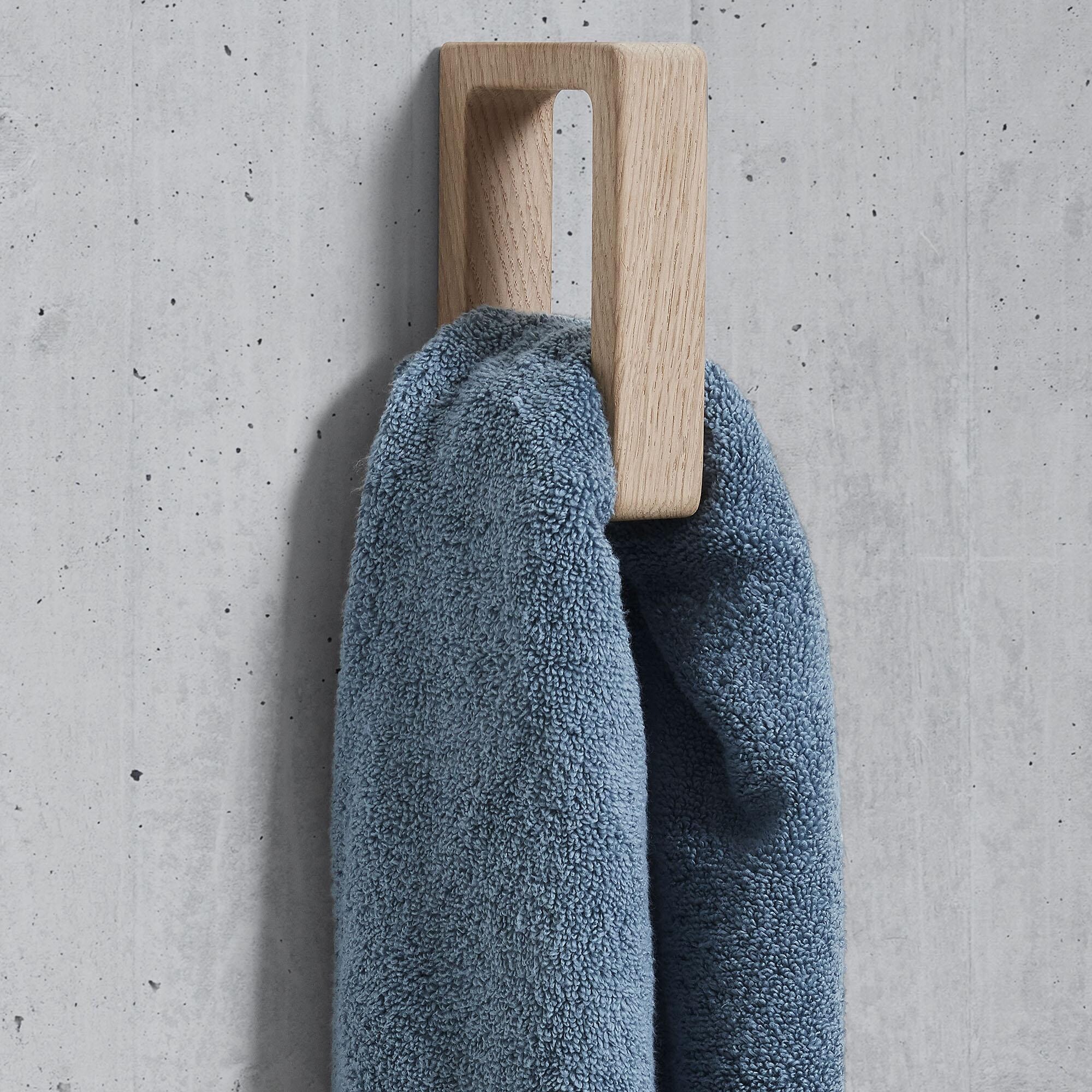 Grip Towel Holder