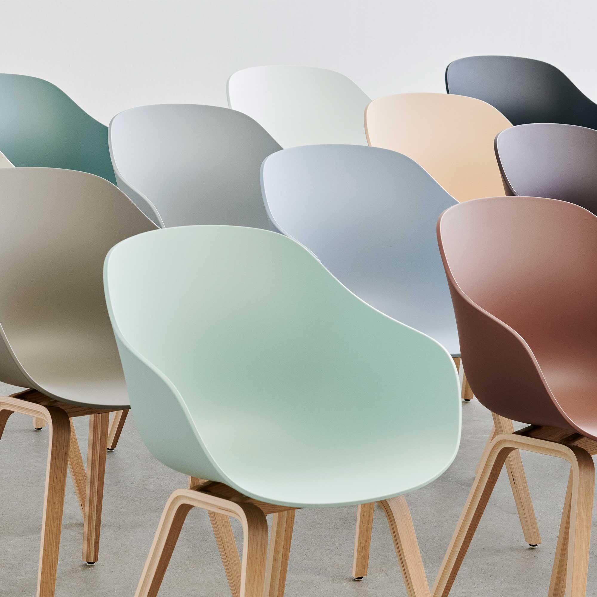 About a Chair AAC 222 2.0 Armchair Lacquered Oak