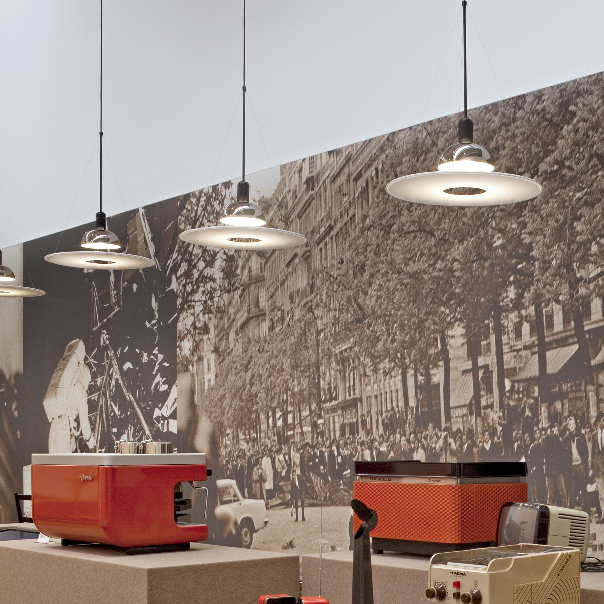 Frisbi Suspension Lamp