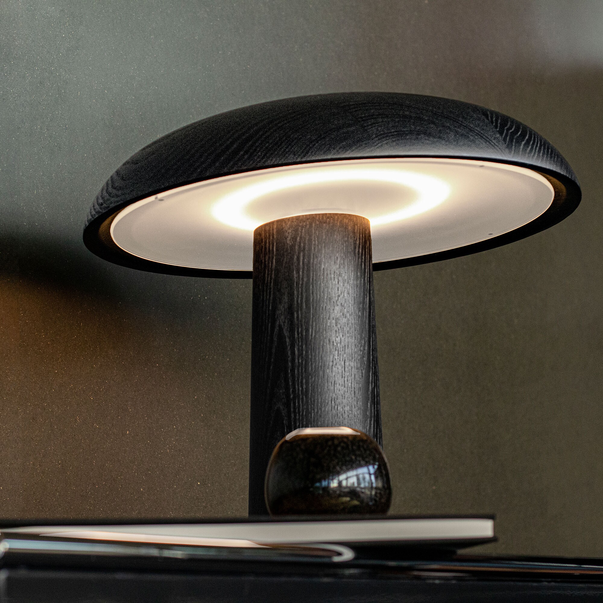 Forma LED Table Lamp
