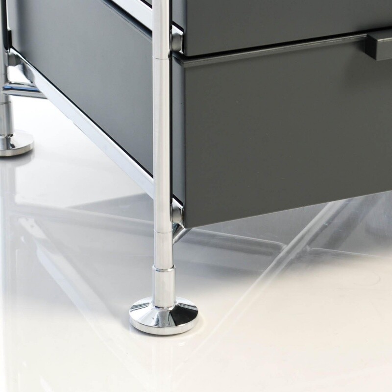 Mobil 3 Container with Feet