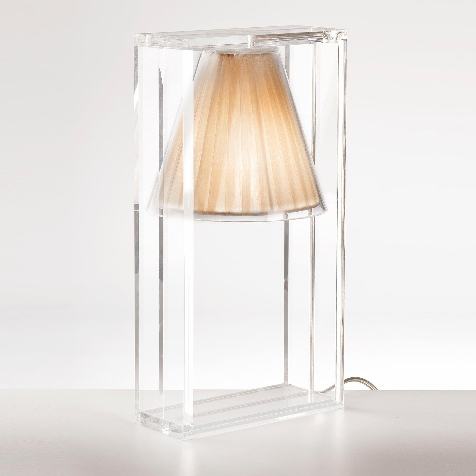 Light-Air Table Lamp With Fabric