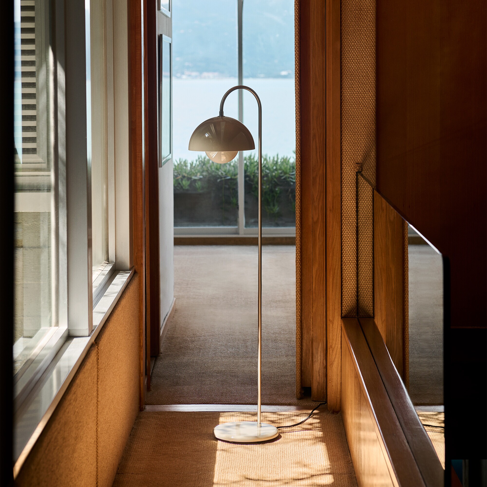 Flowerpot VP12 Floor Lamp