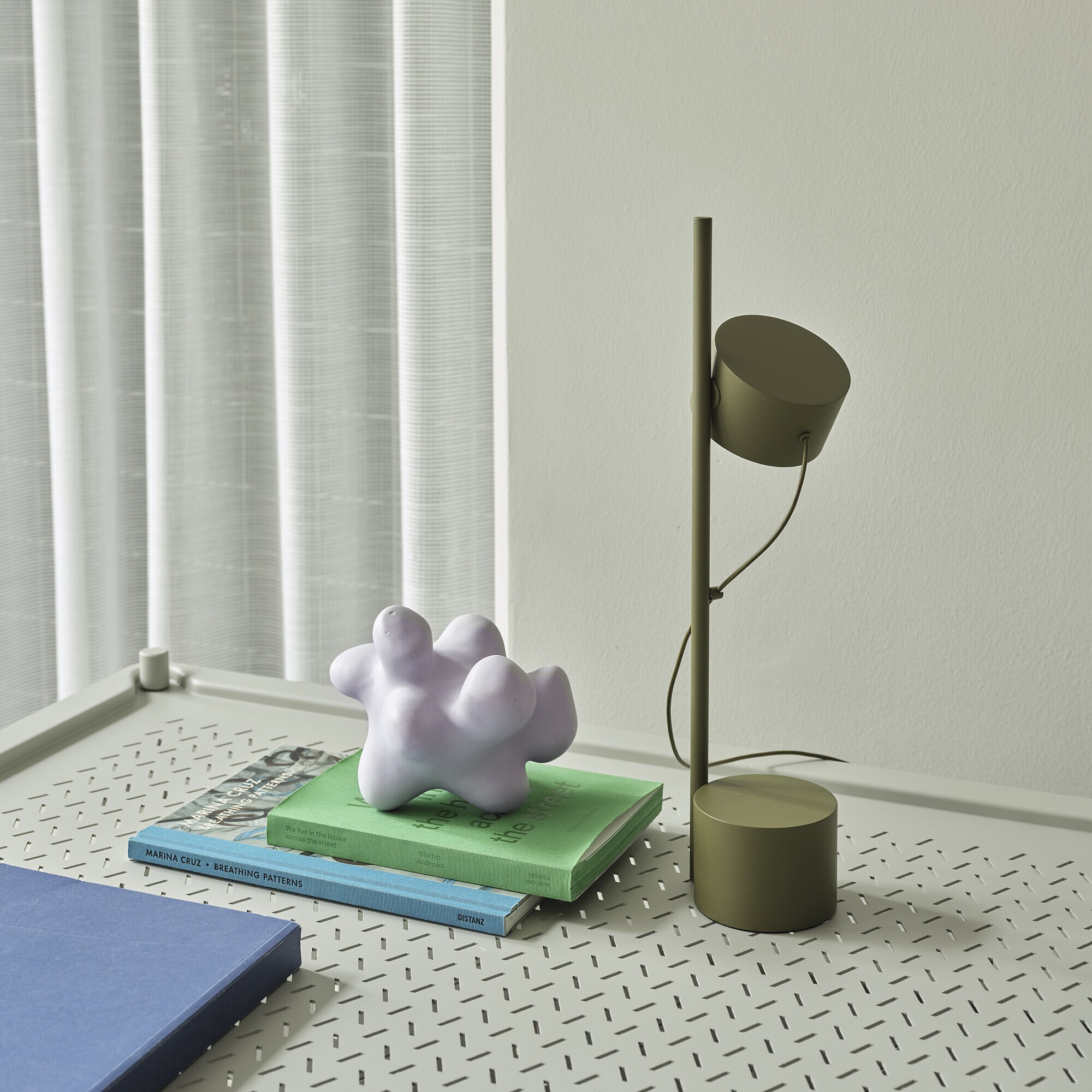 Flow Coffee Table 95.5x95cm