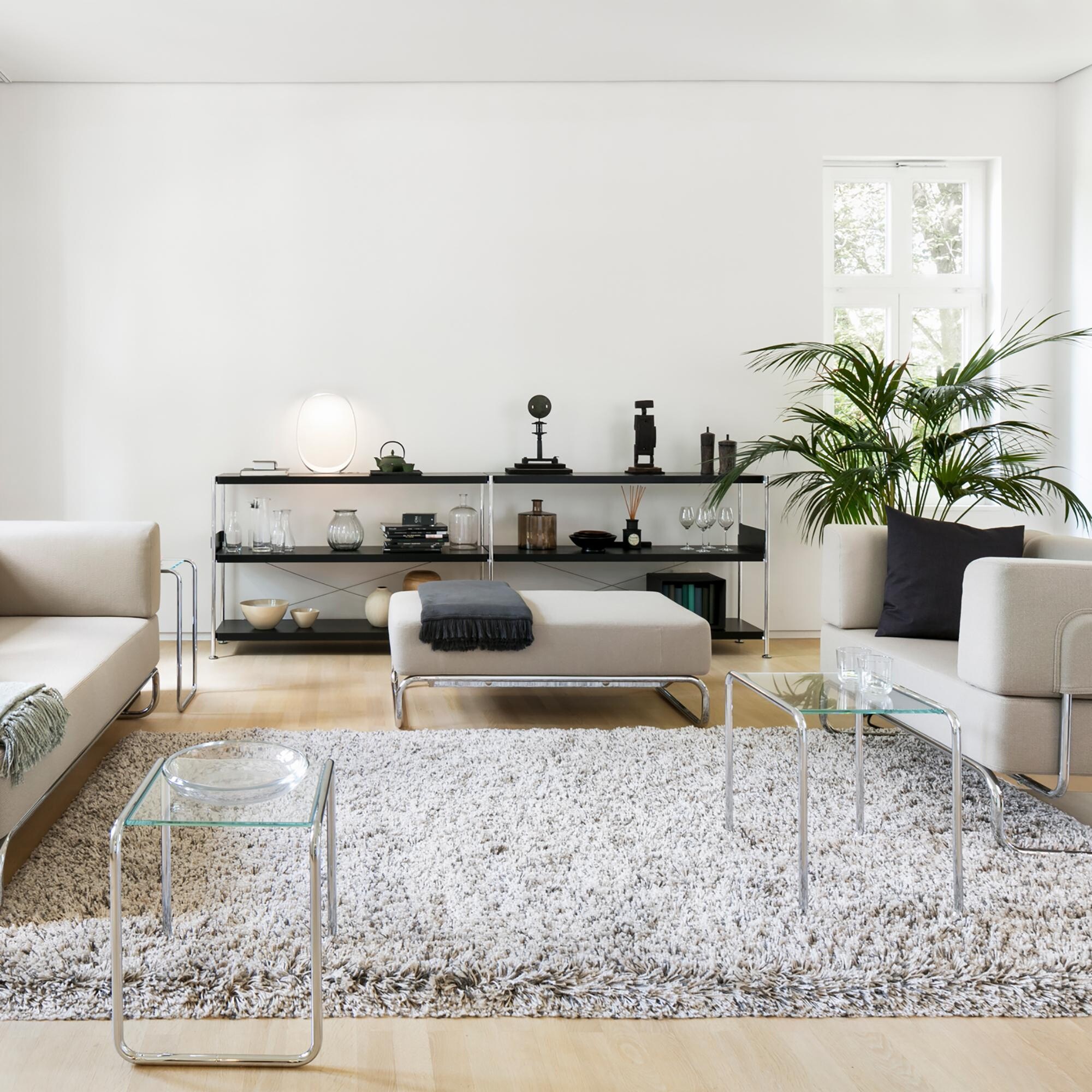 B 9 Side Table Glass