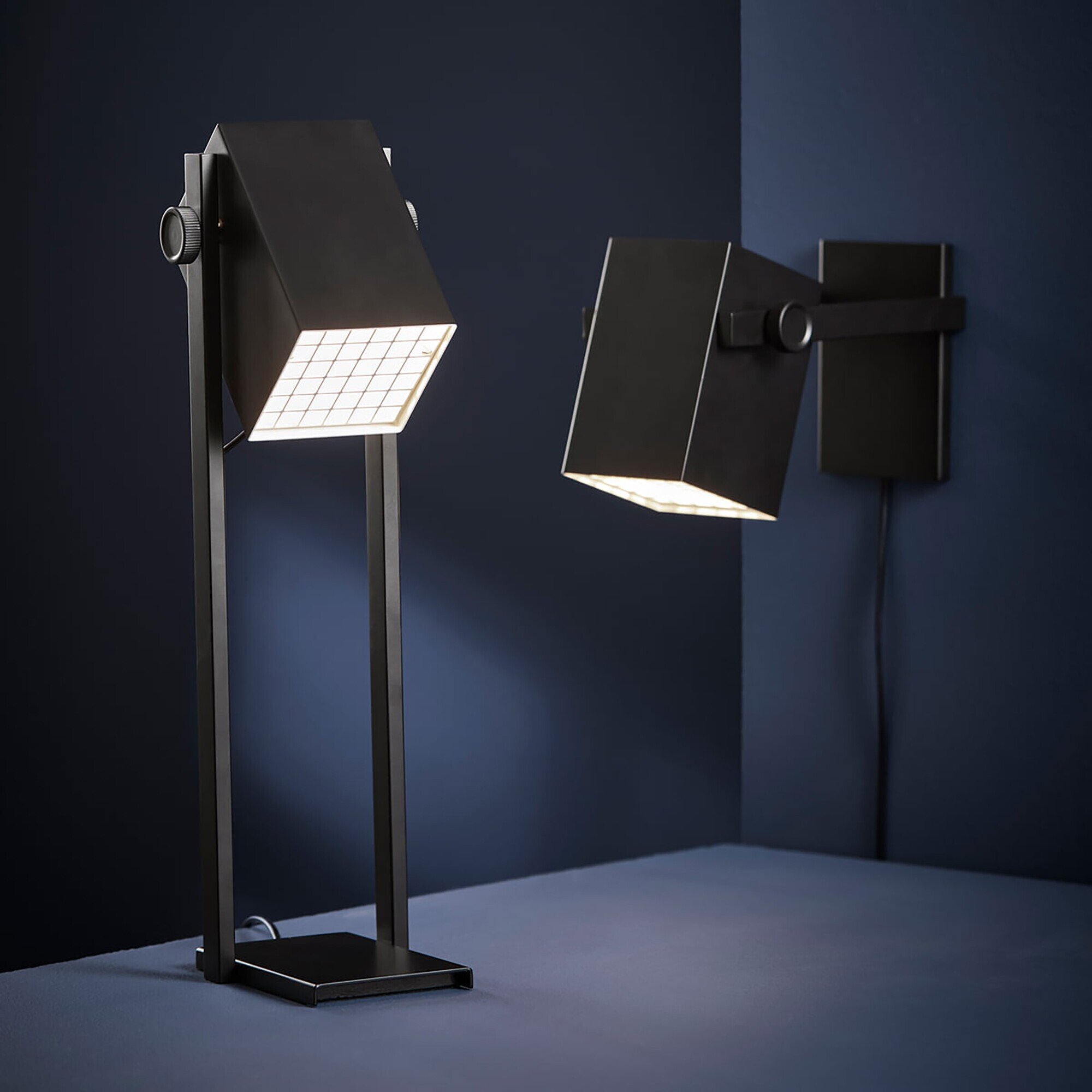 BF Quadro Table Lamp