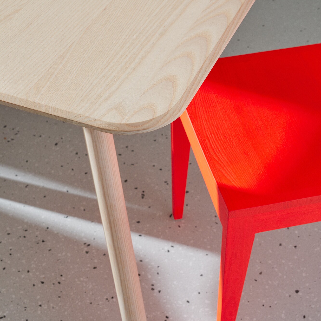 Meyer 23 Medium Dining Table 160x92x73cm