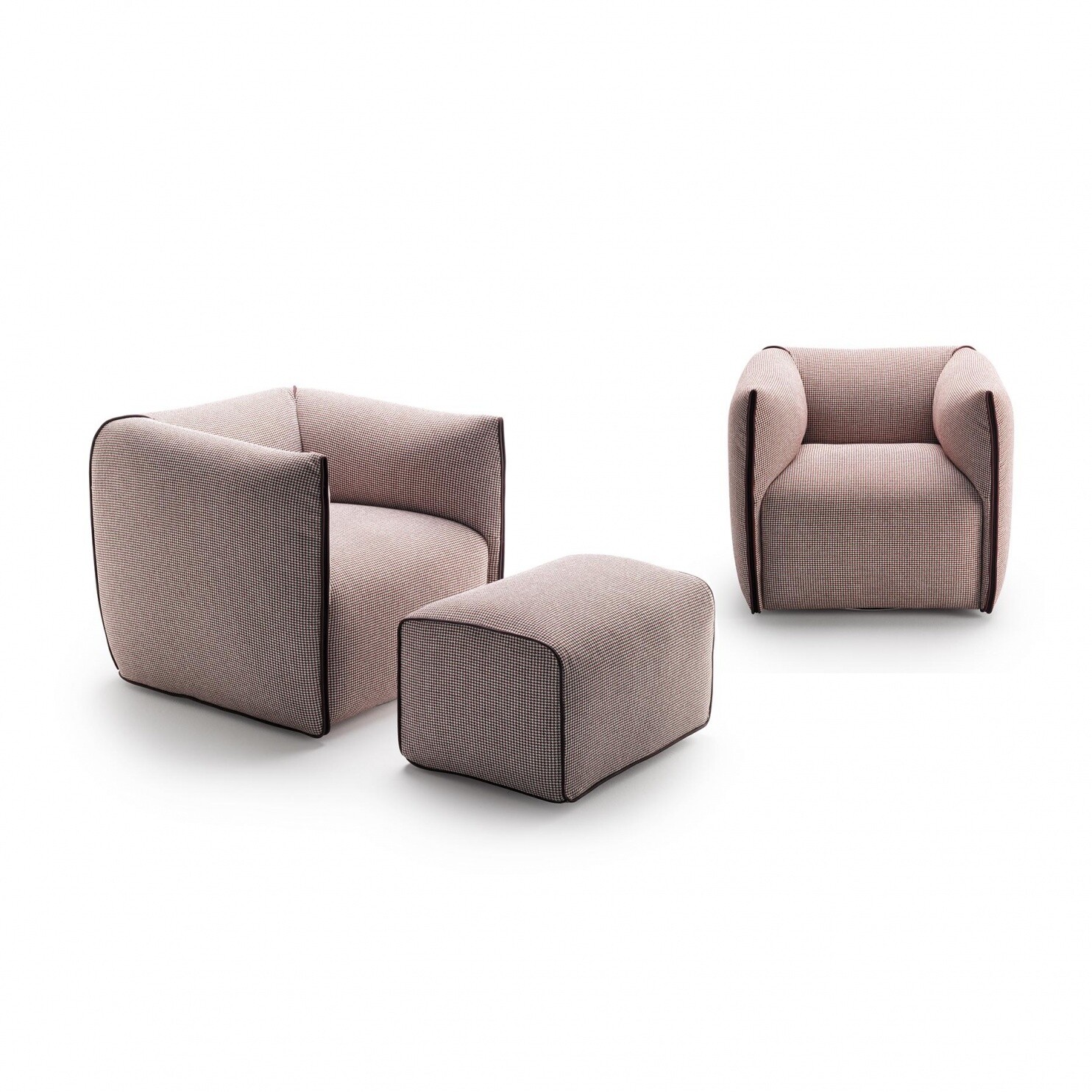 Mia Armchair