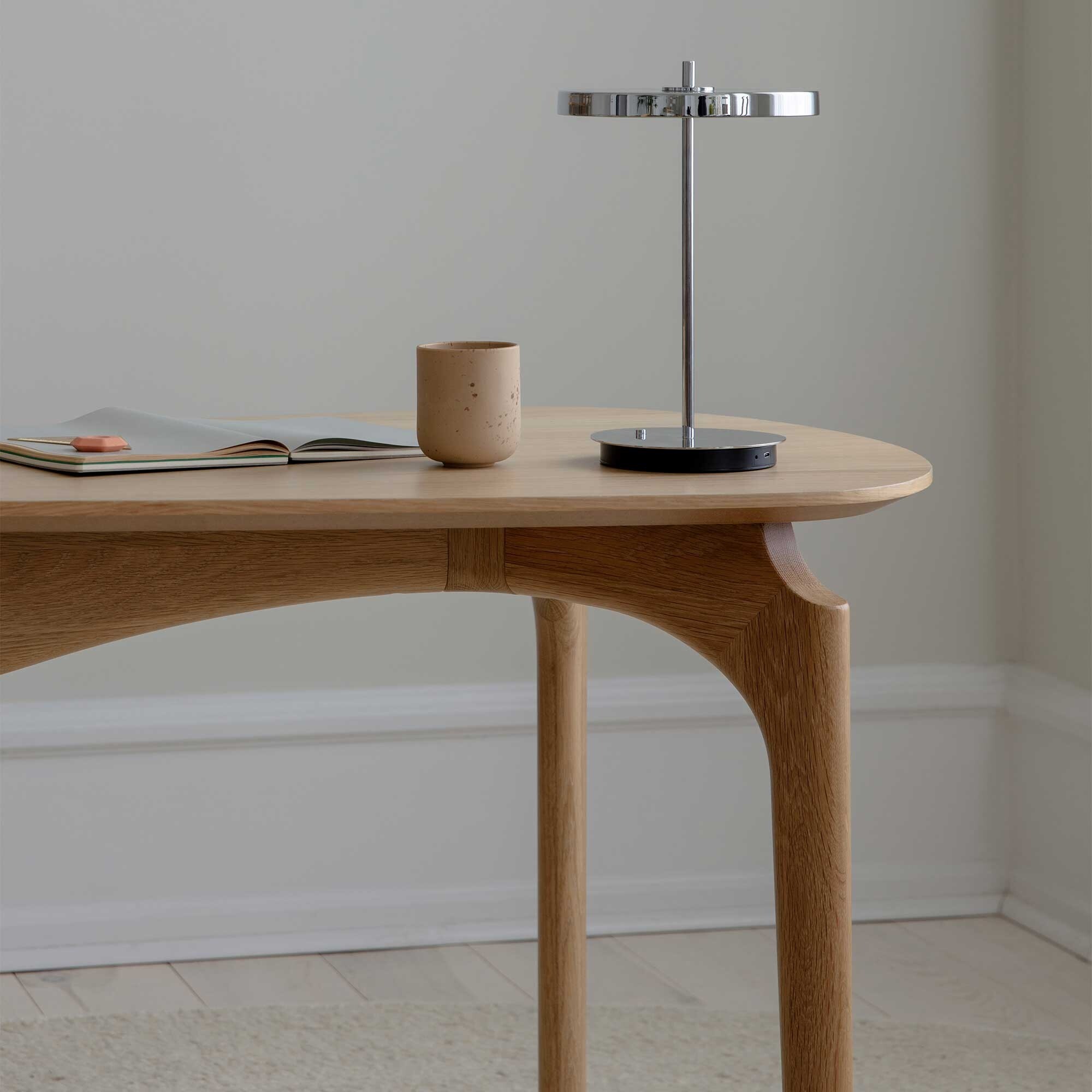 Duende Desk