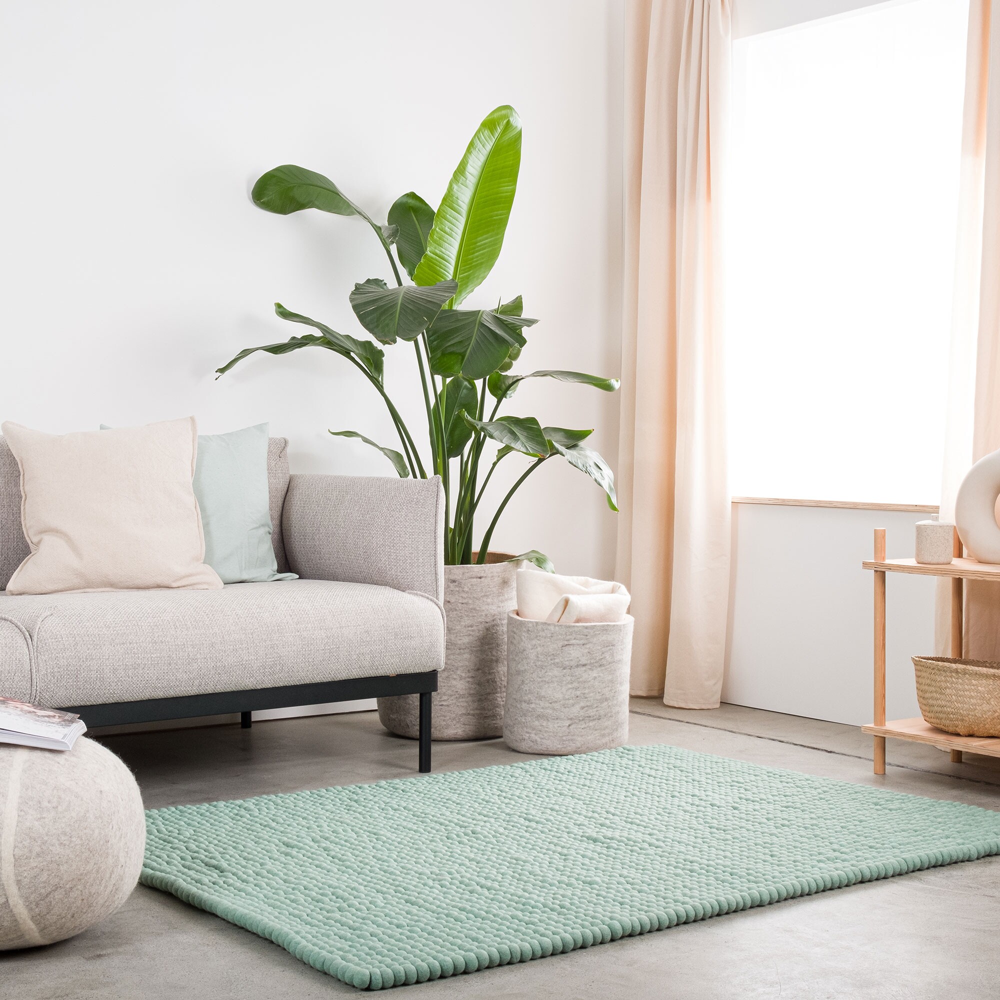 Fine Felt Ball Rug rectangular