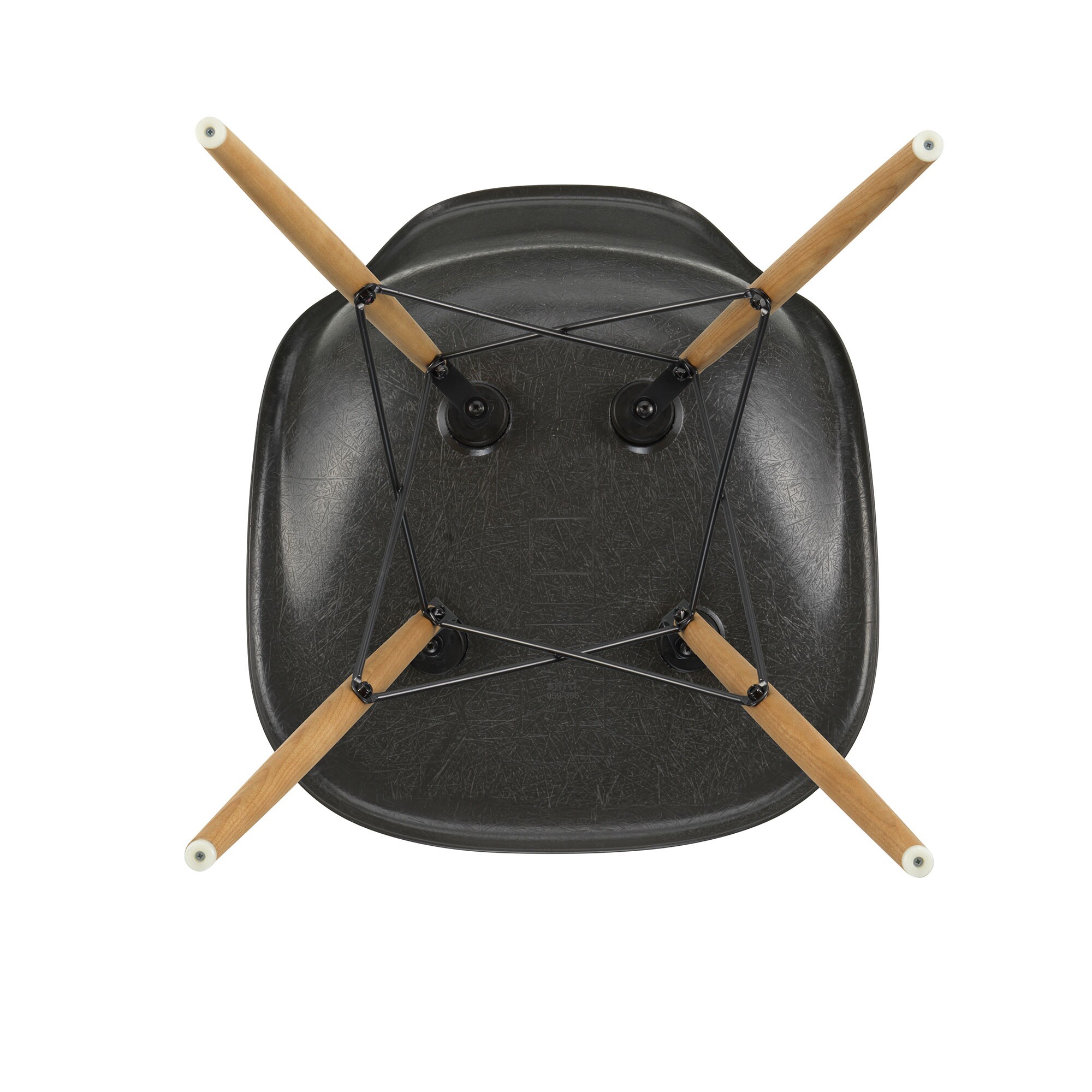 Eames Fiberglass Side Chair DSW Ash Base