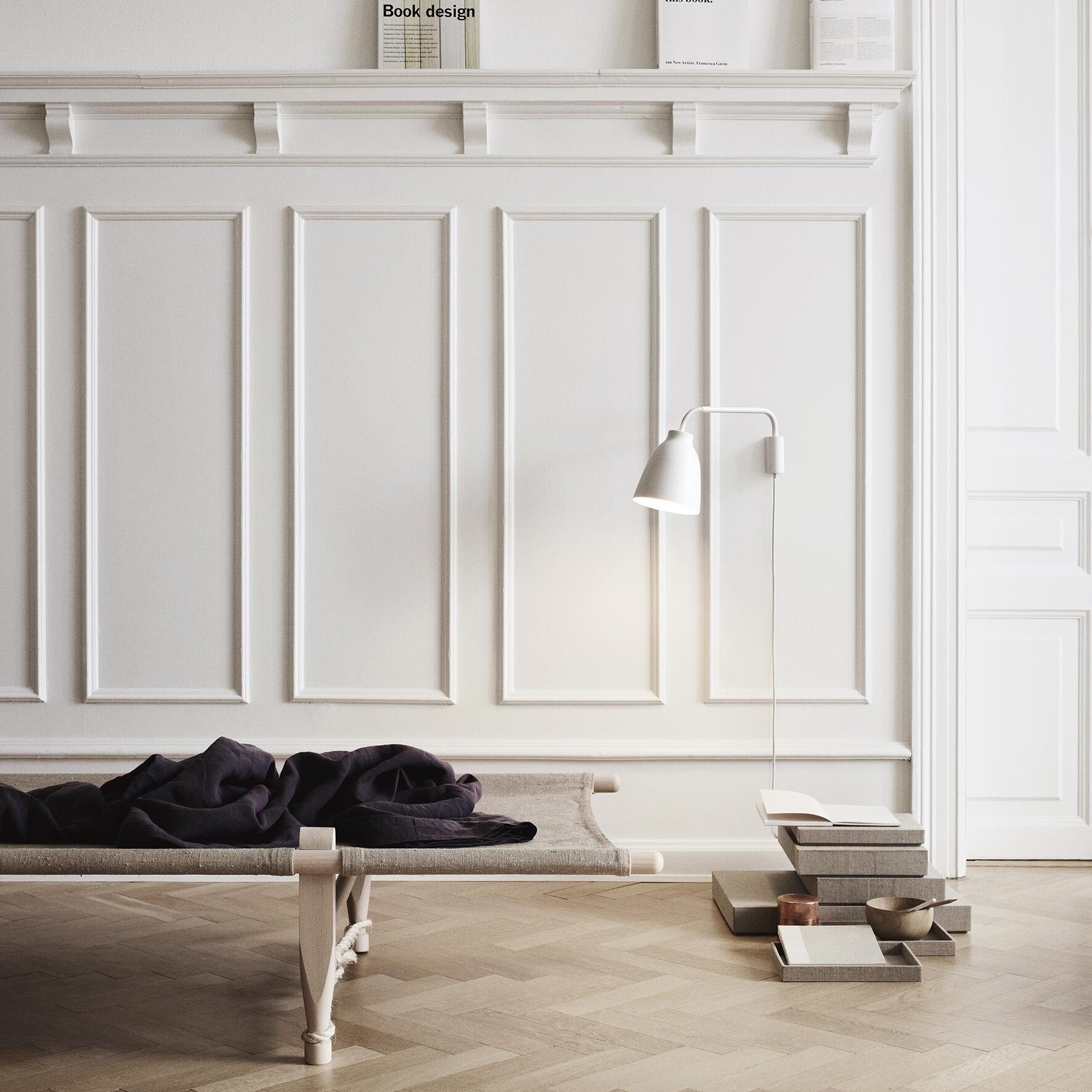 Caravaggio™ Read Wall Lamp