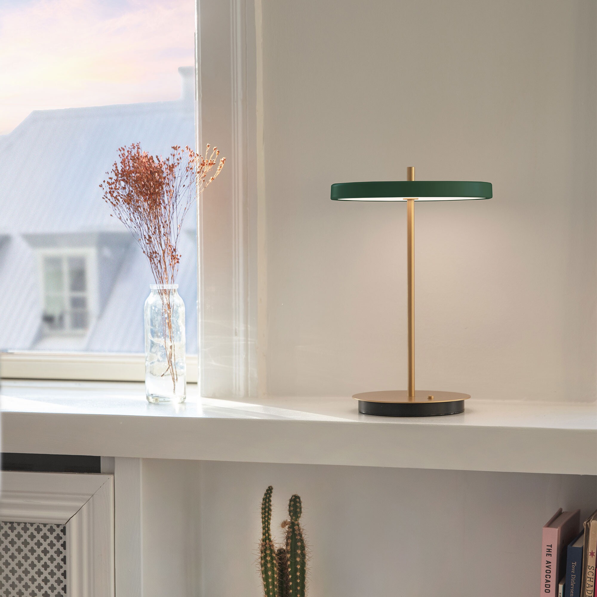 Asteria Move LED Table Lamp V2 with Battery