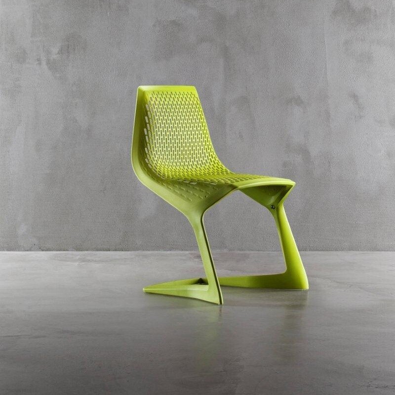 Myto Cantilever Chair