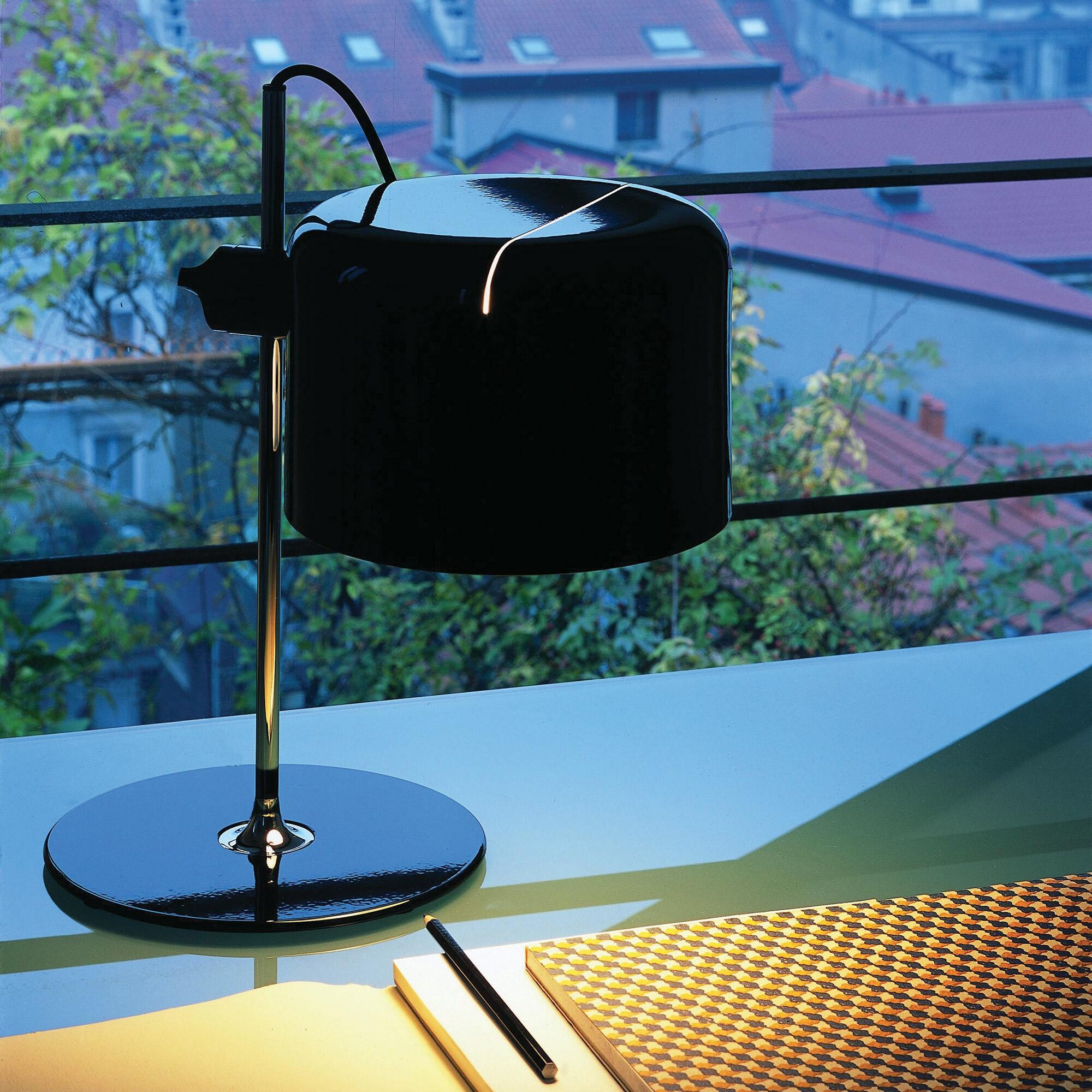 Coupé 2202 Table Lamp