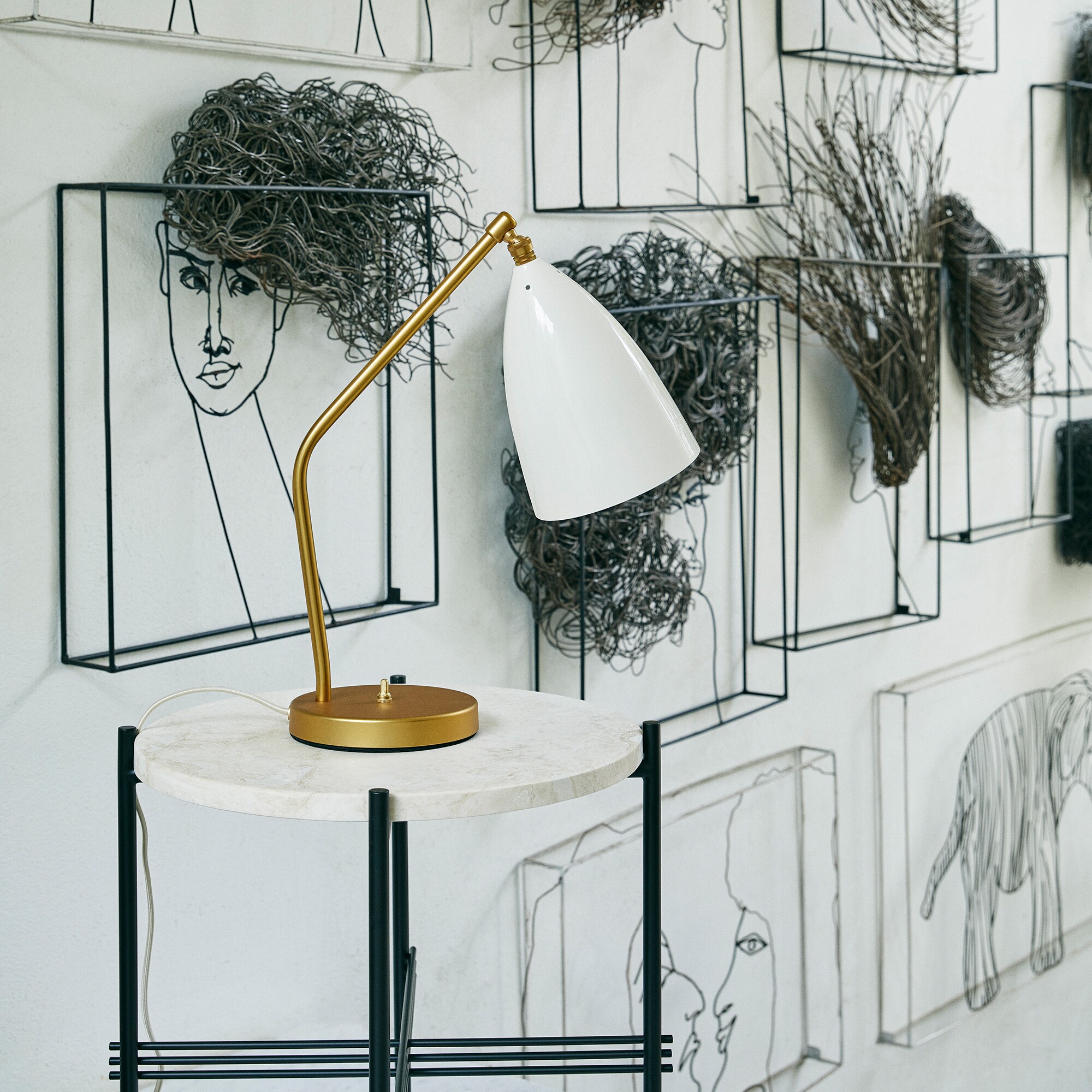 Gräshoppa Table Lamp glossy