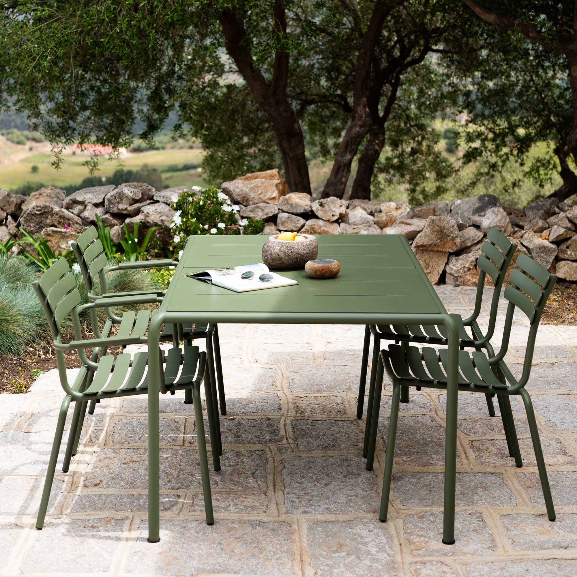 Avanti Outdoor Dining Table 153x98cm