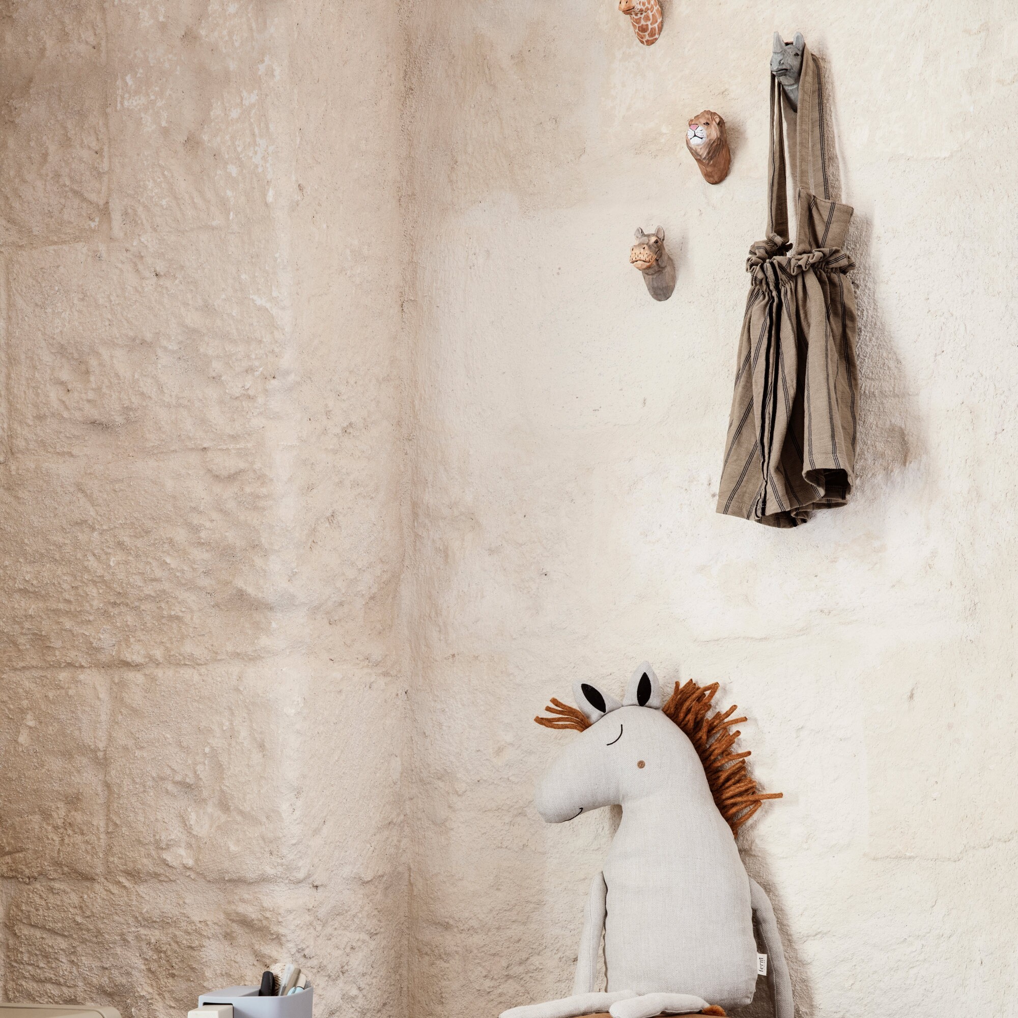 Animal Clothes Hooks Giraffe