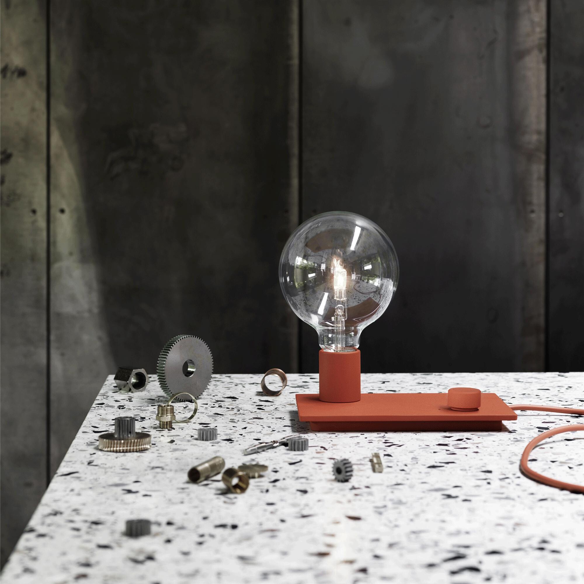 Muuto Control Table Lamp