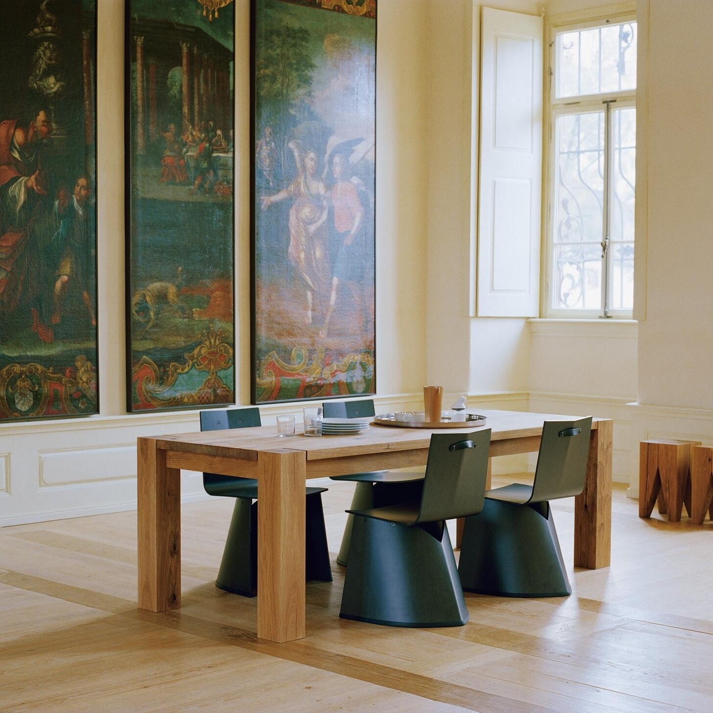 e15 TA04 BigFoot Table