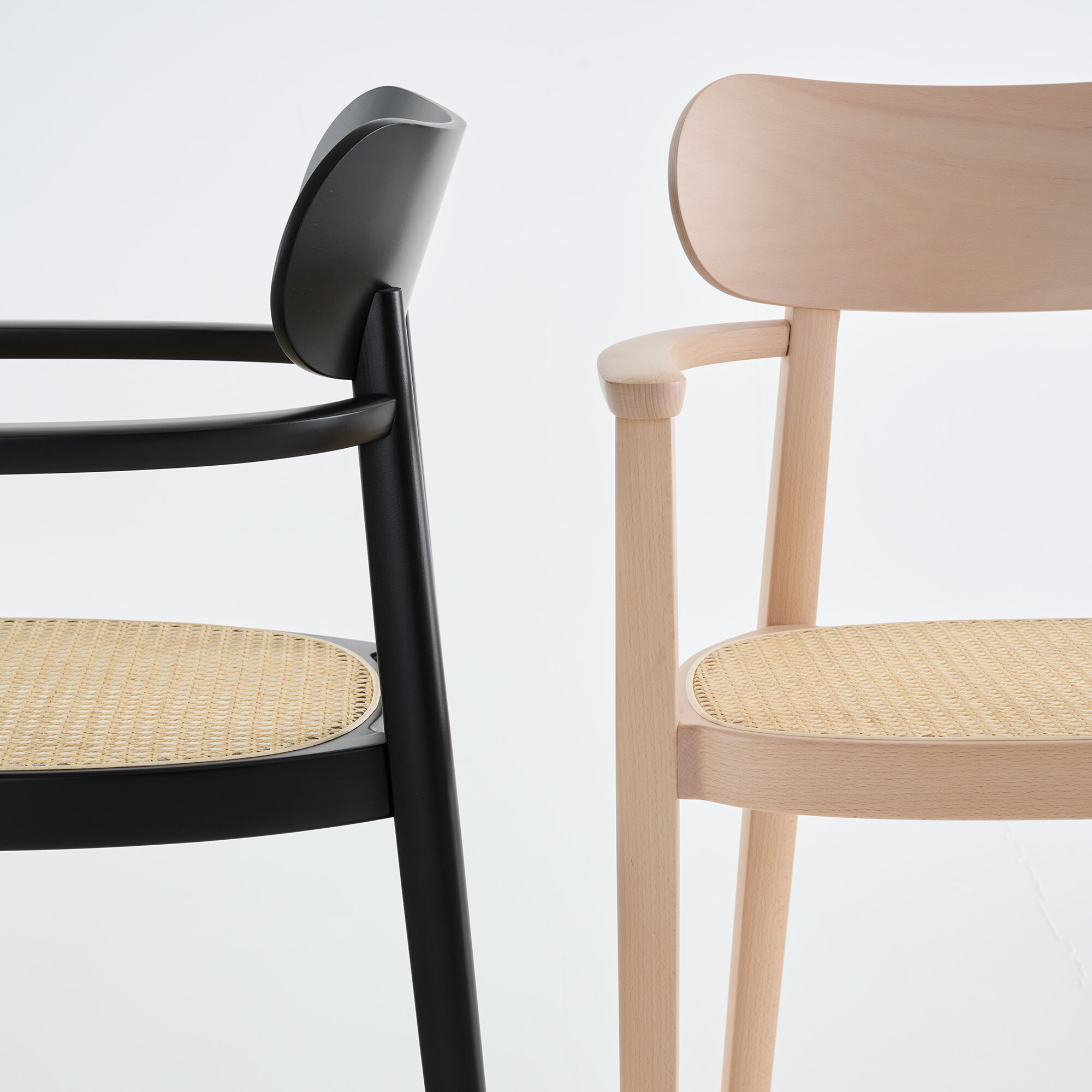 118 FV Armchair Wickerwork