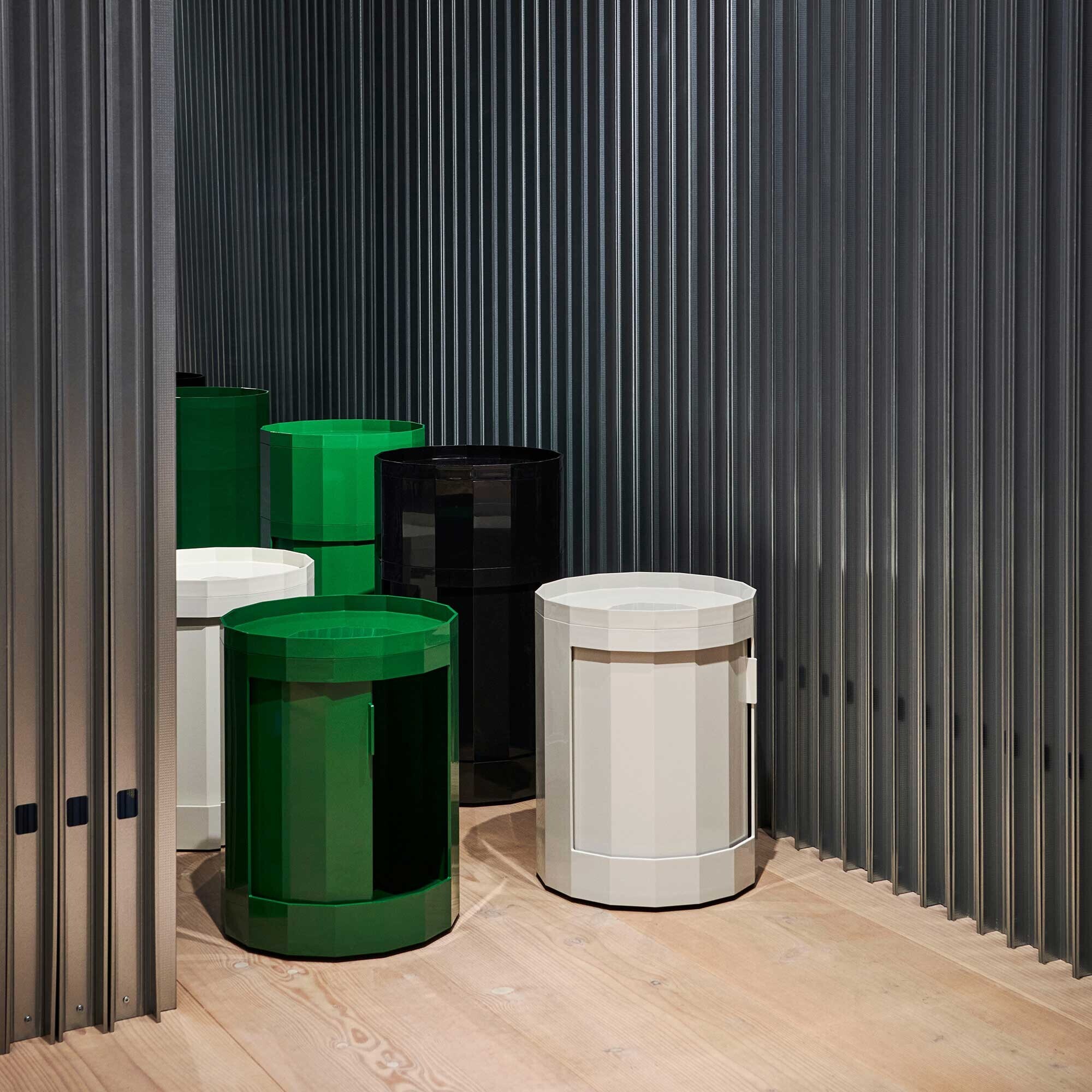 Facet Container High