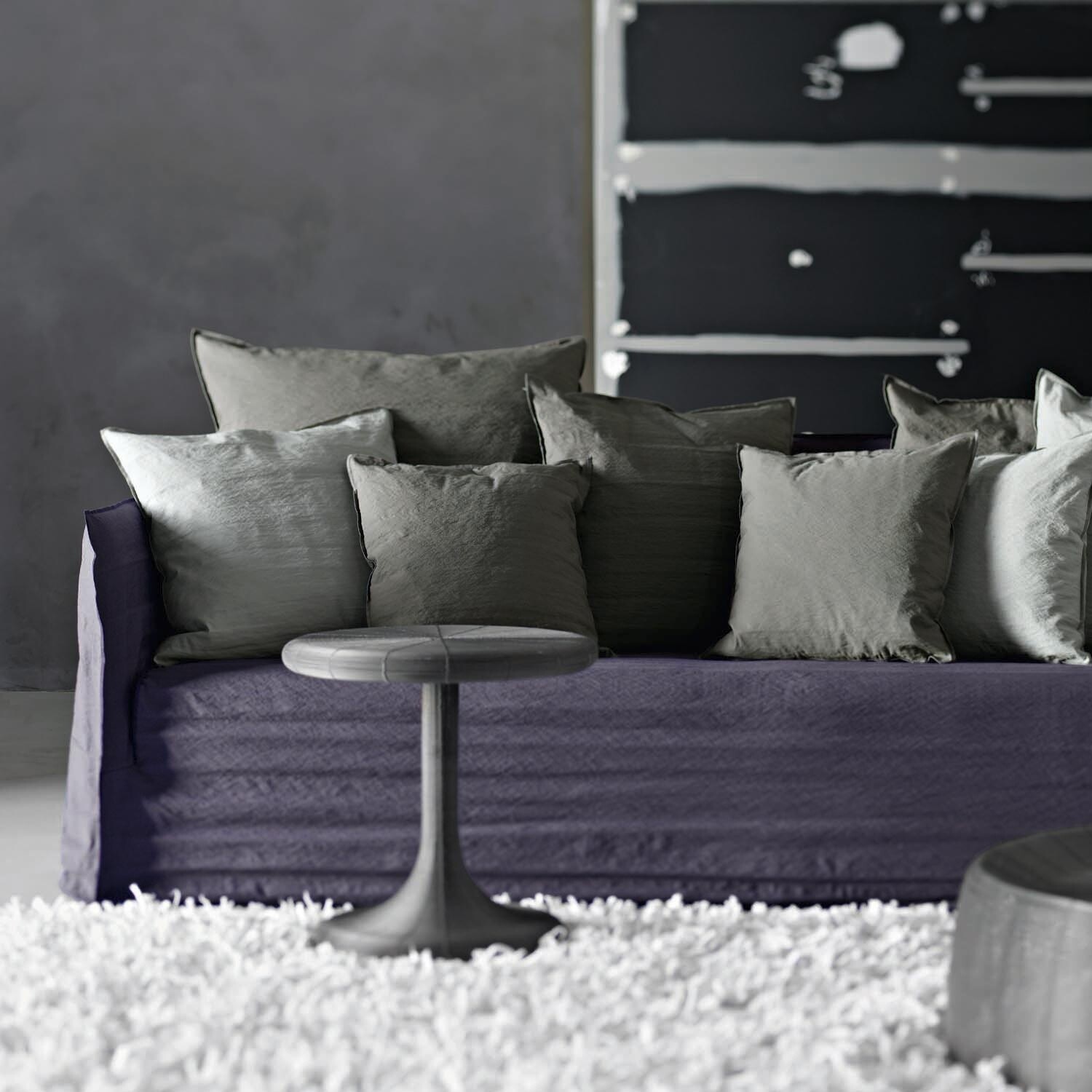 Ghost 14 Sofa 260x85cm