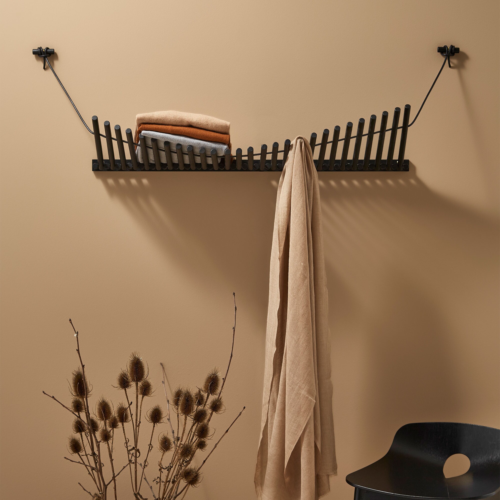 Knaegt Wall Wardrobe