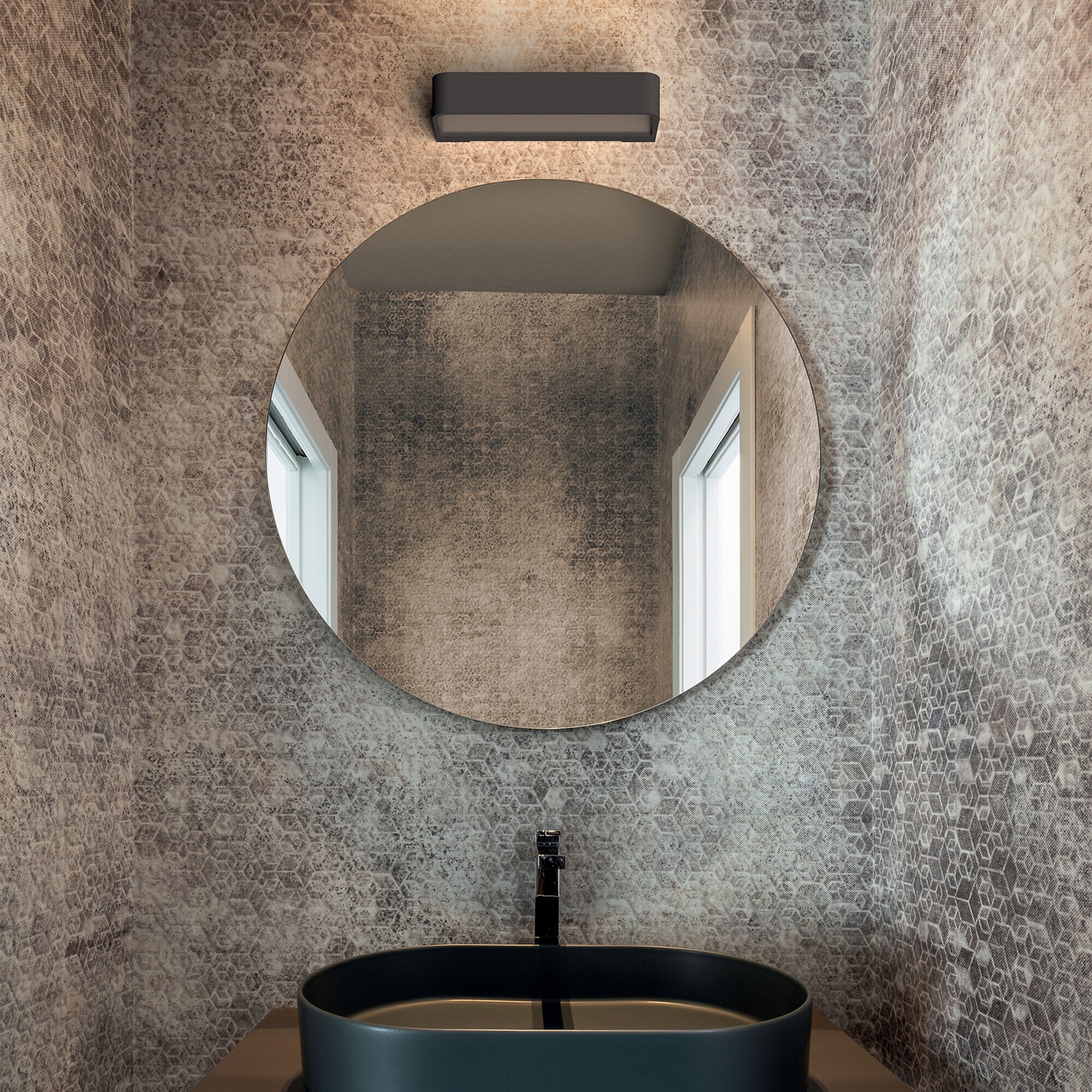 Frame W2 LED Wall Lamp not dimmable