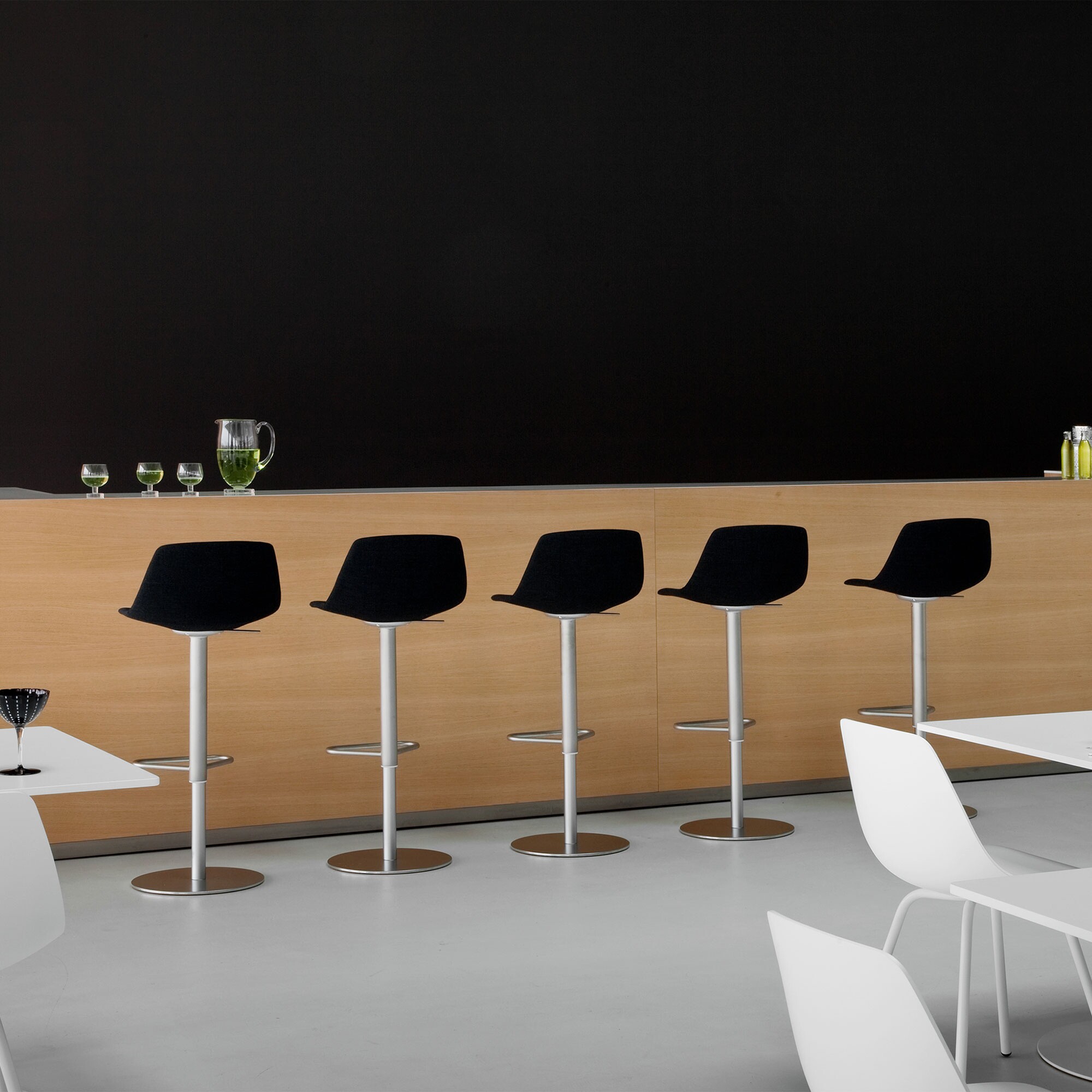 Miunn S104 Bar Stool Seat Leather 75-100cm