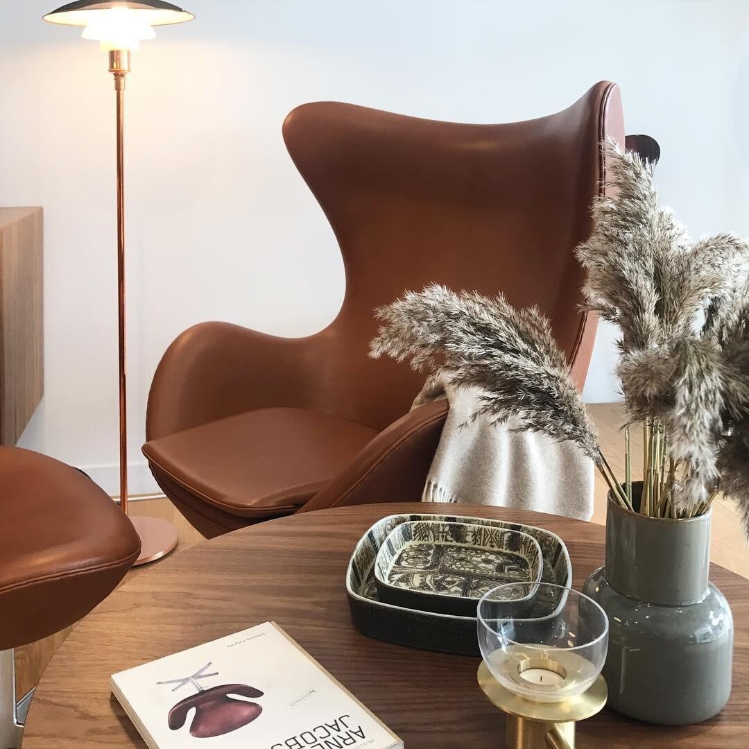 Egg™ Footrest Leather