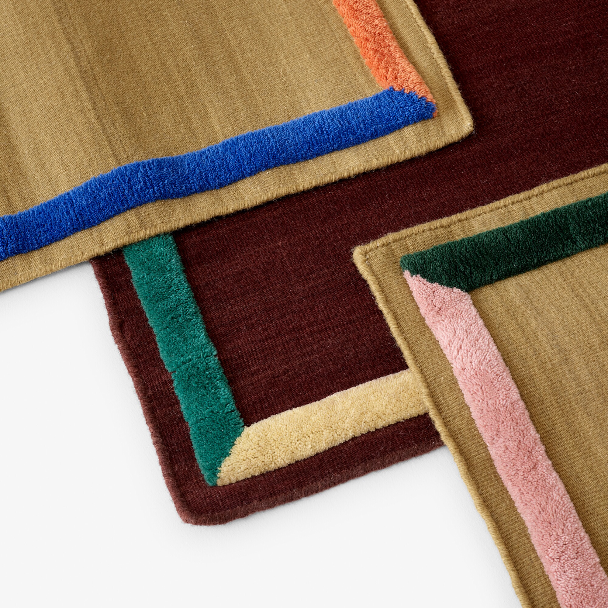 Framed AP13 Rug 90x140cm