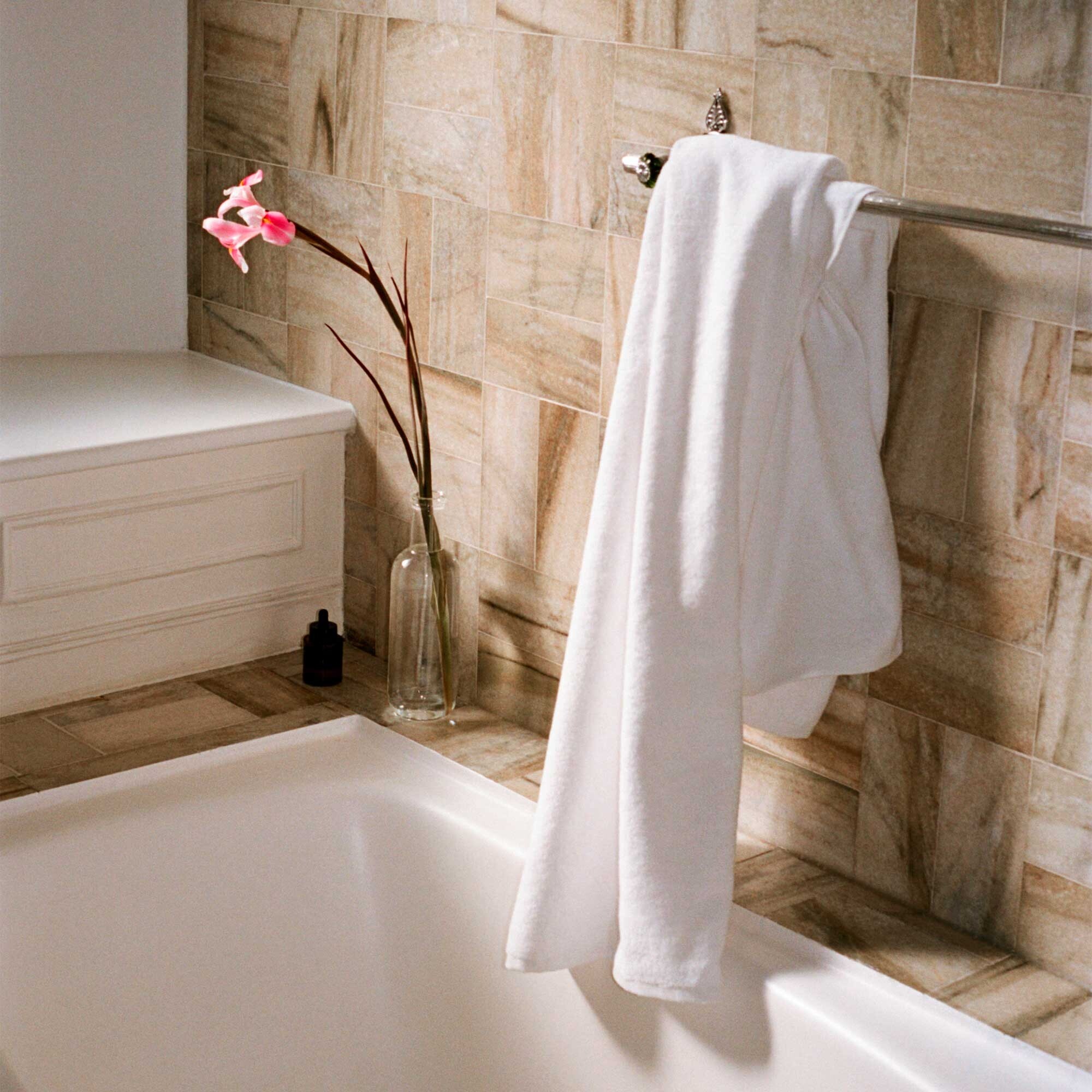 Mono Bath Towel 70x140cm