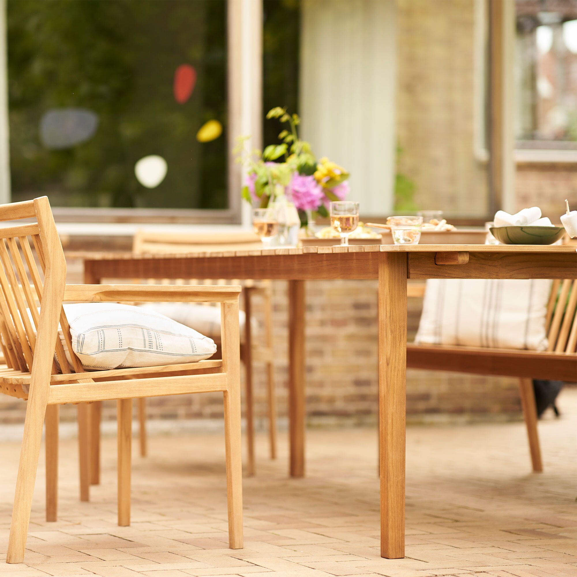 M2 Sammen Teakwood Garden Table
